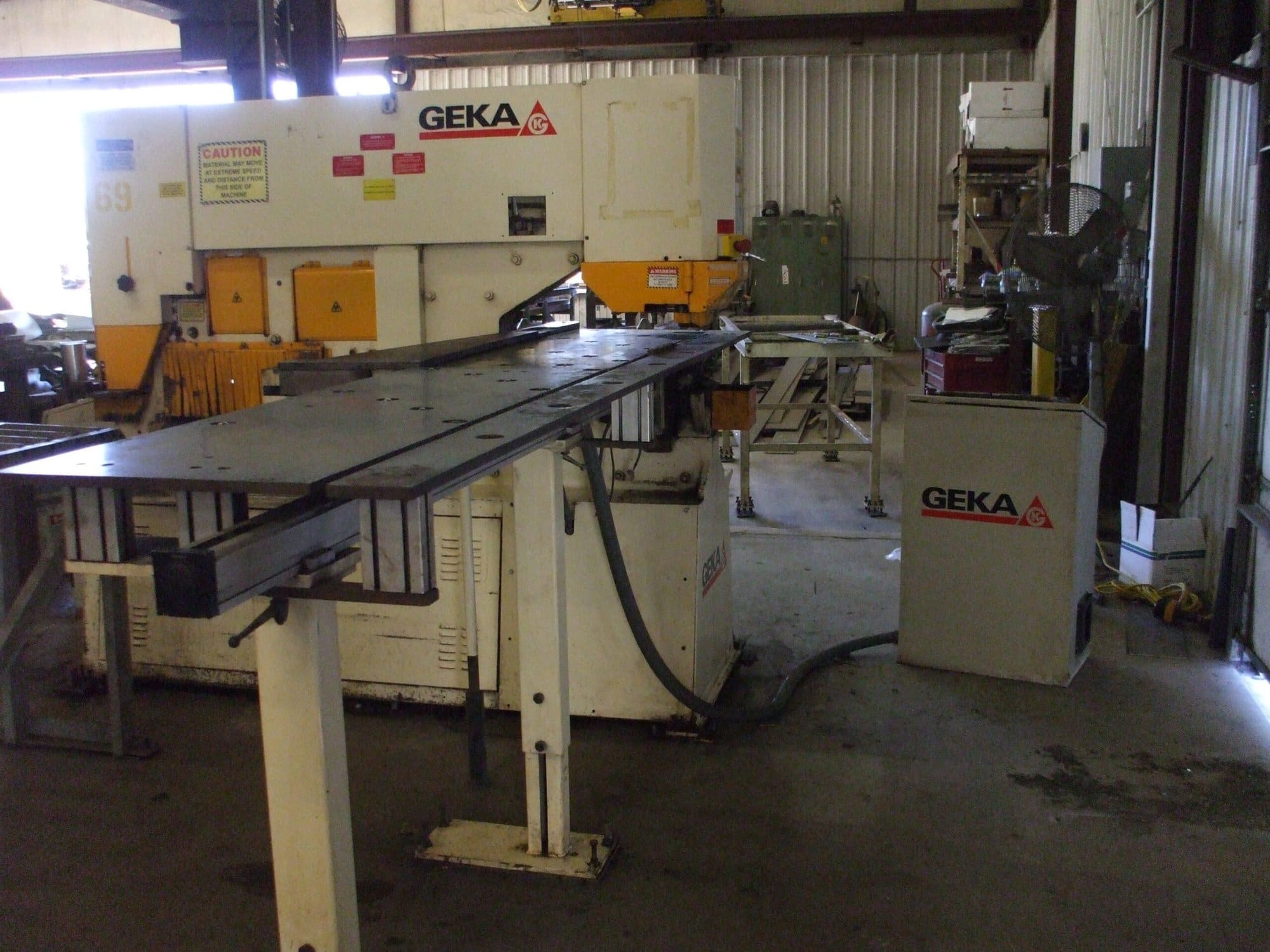 121 Ton Geka Hydracrop110SD Ironworker, 2010 - NC Punching Station, With Auto Shearing - Image 7