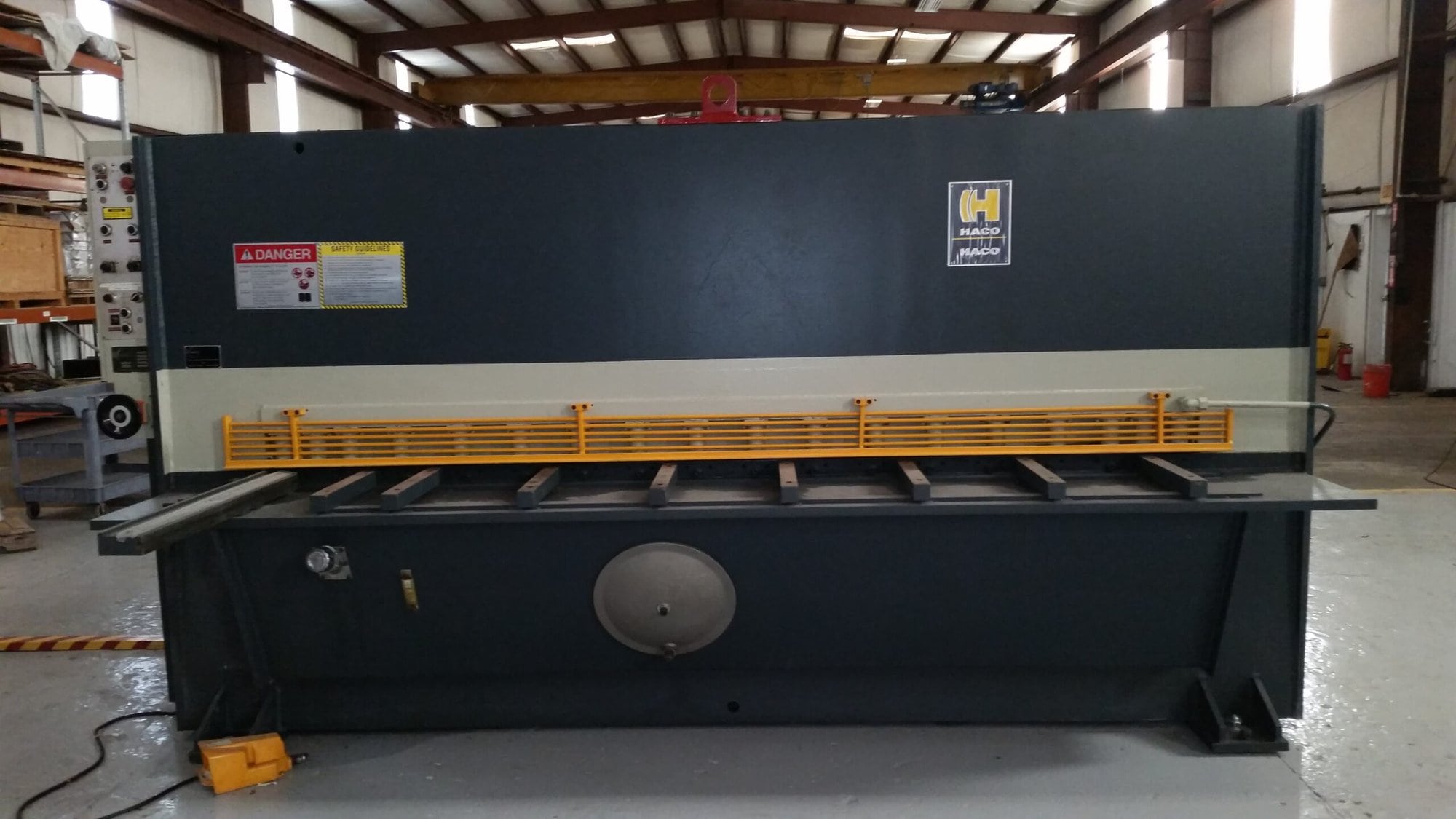 3/8" X 10' Haco Guillotine Shear, Programmable Backgauge, Adjustable Blade Gap