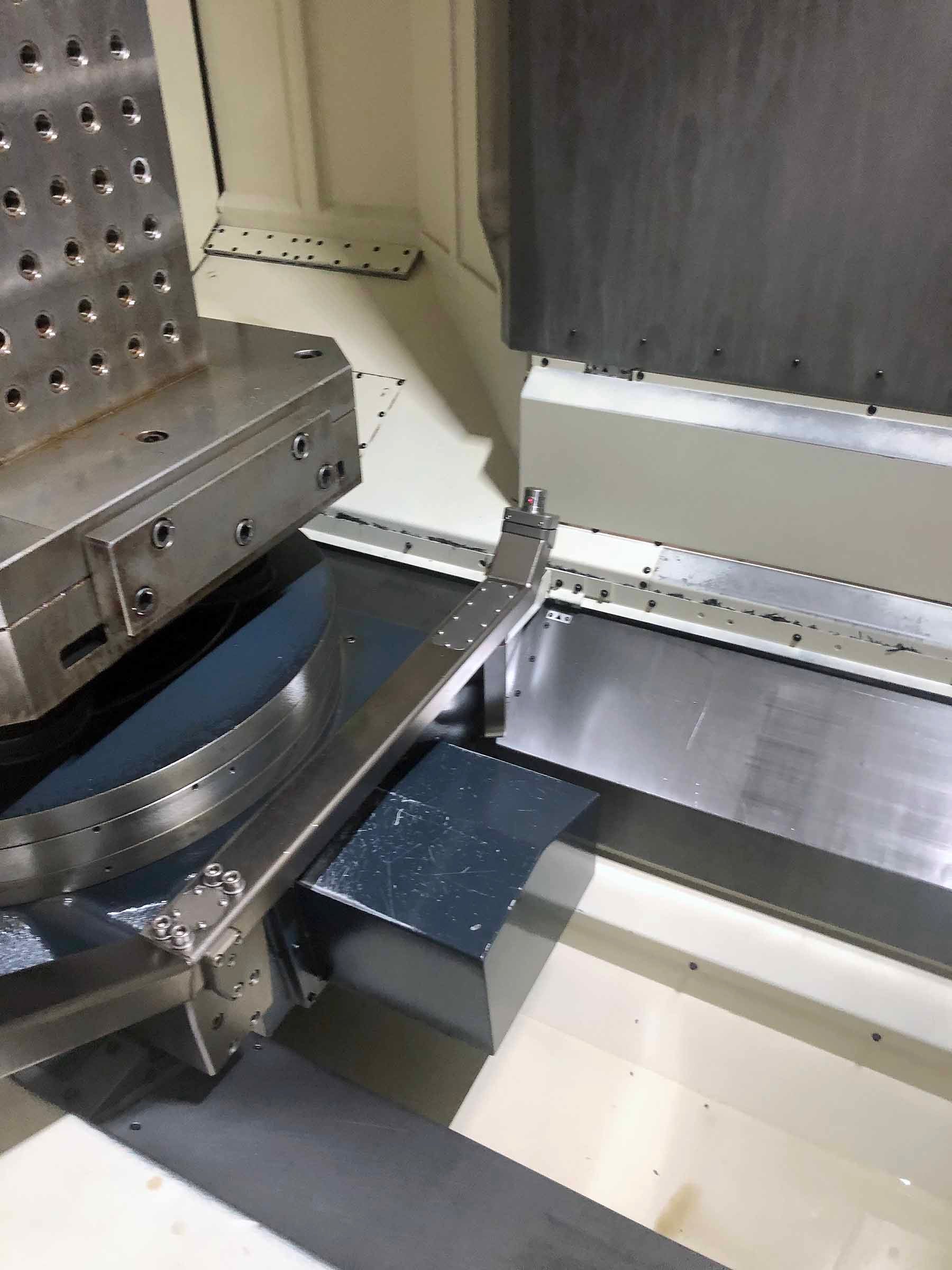 Makino A81-NX Horizontal Machining Center, 2017- Pro6 Control, Full 4th, TSC, Low Hours - Image 10
