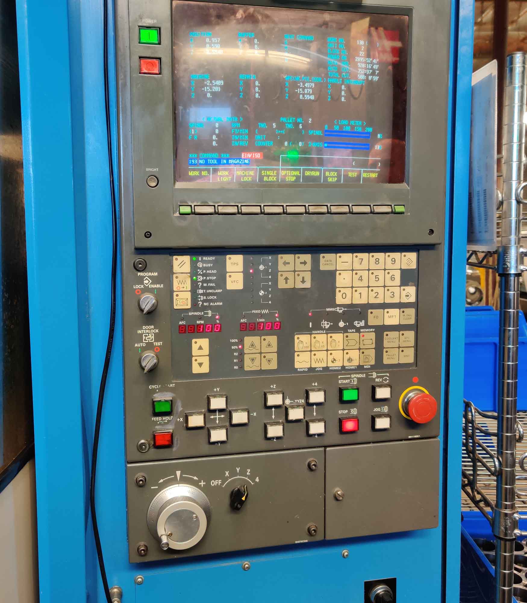 Mazak AJV25/404 Dual Column VMC, 1991- APC, 40 ATC - Image 3