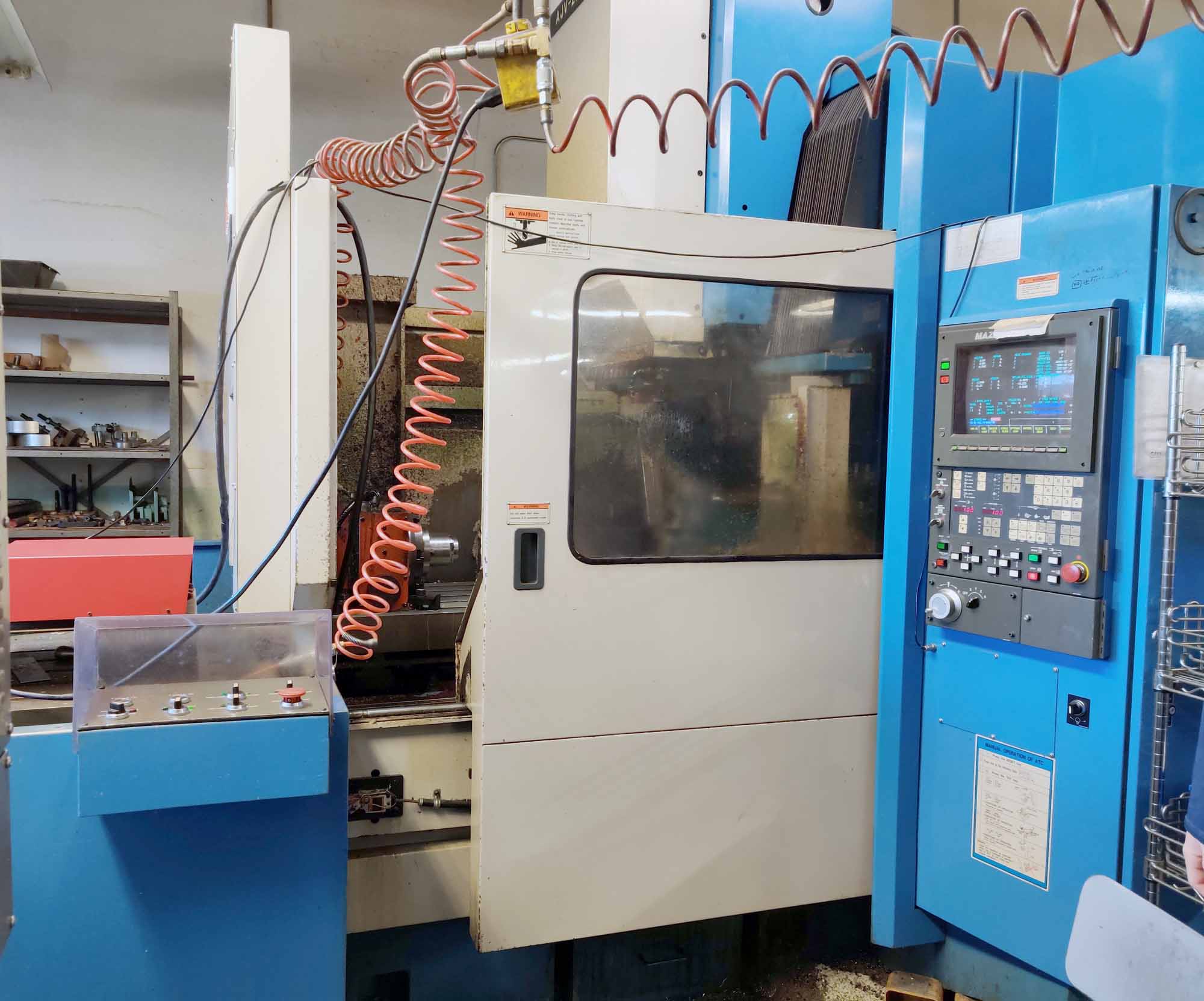 Mazak AJV25/404 Dual Column VMC, 1991- APC, 40 ATC - Image 5