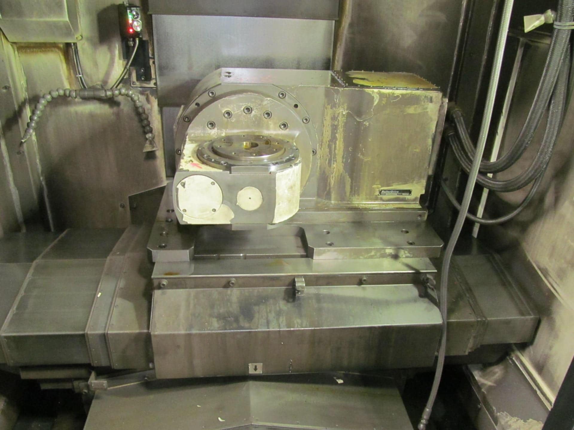 MAZAK VCC 5X VMC, 2013 - TSC, Rotary Table, 5 Axis Rotary Included - Image 3