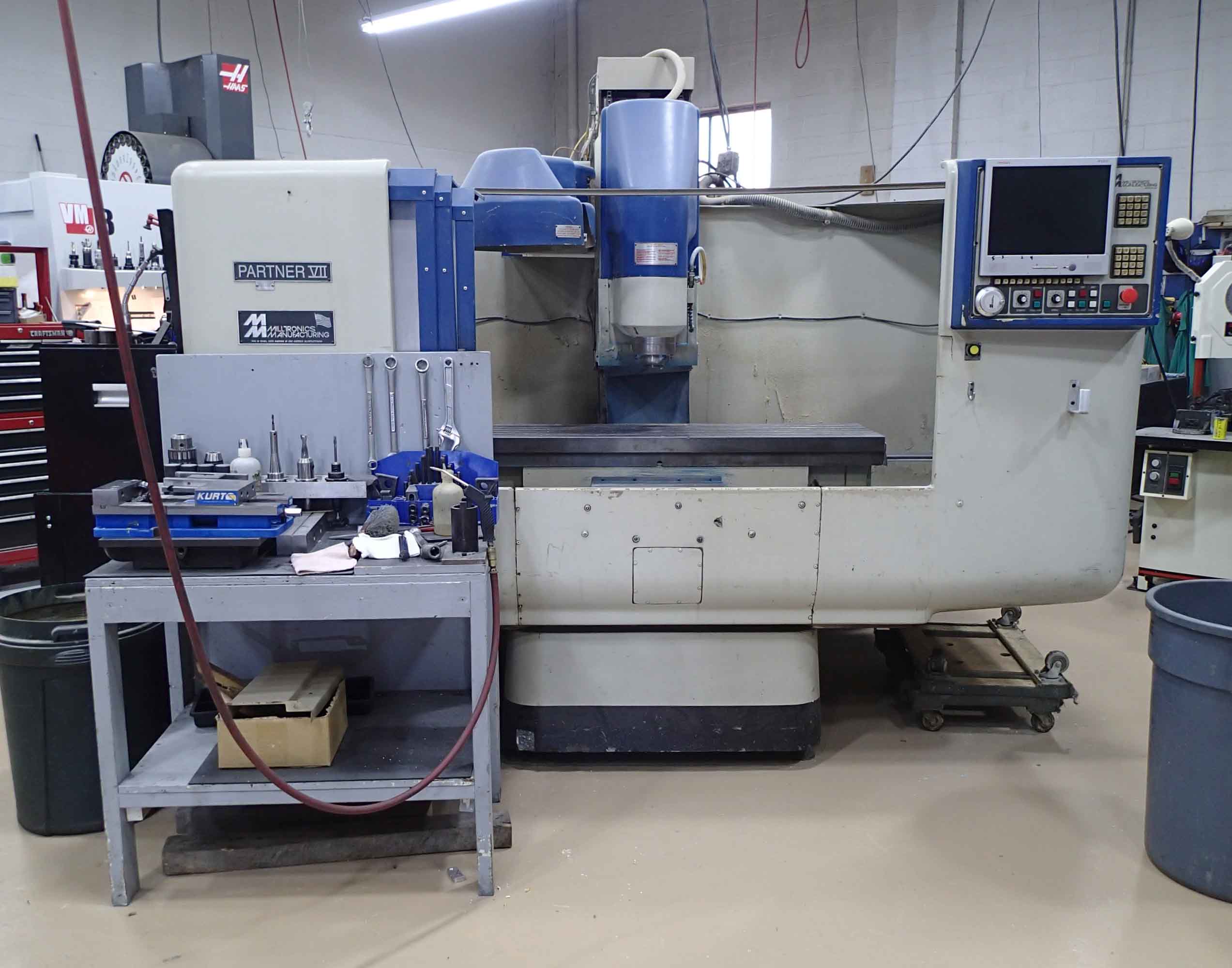 Milltronics Partner 7 VII Series H Vertical Machining Center, 1994- Centurion V 7 Control