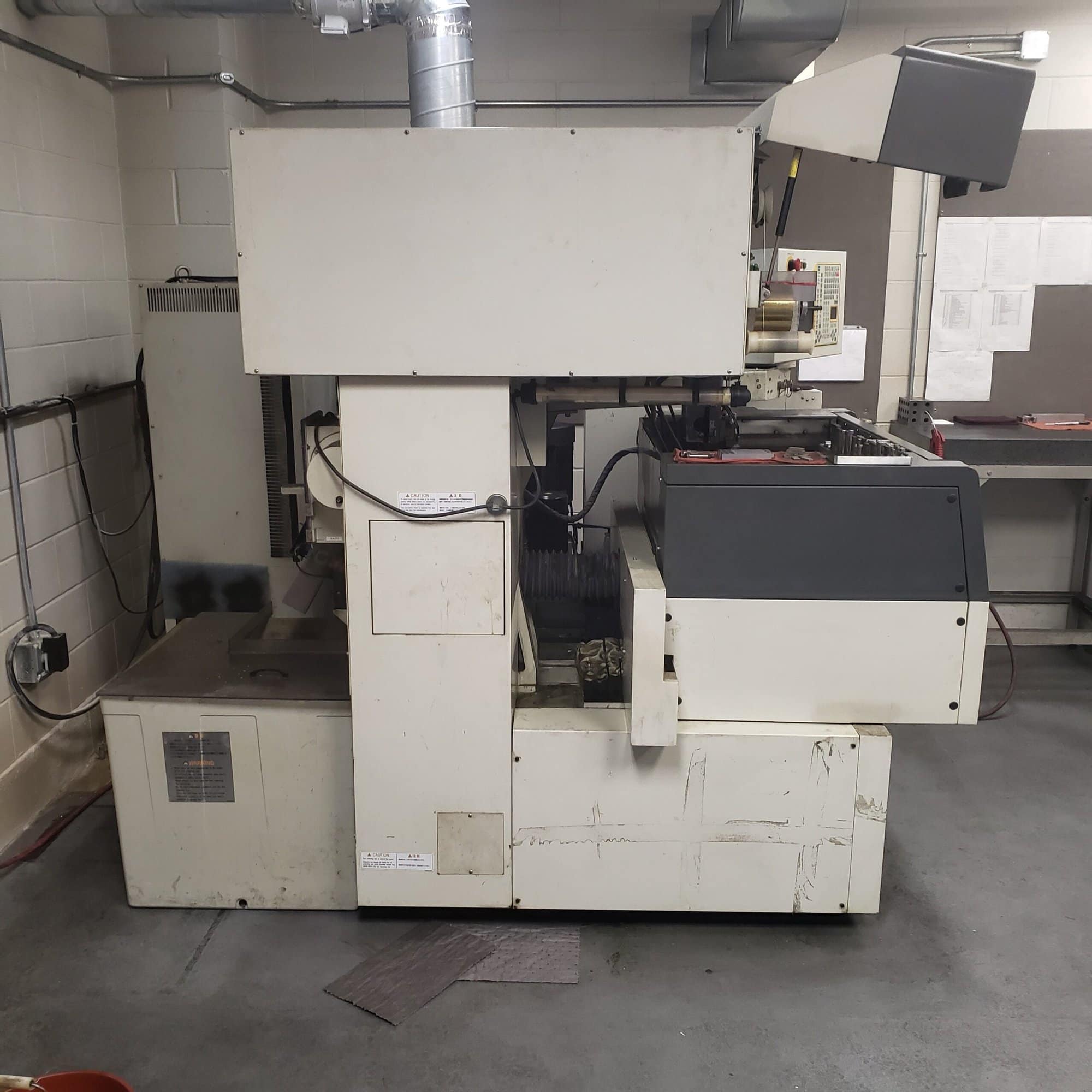 Mitsubishi FA10 Wire EDM, 2001 - Image 2