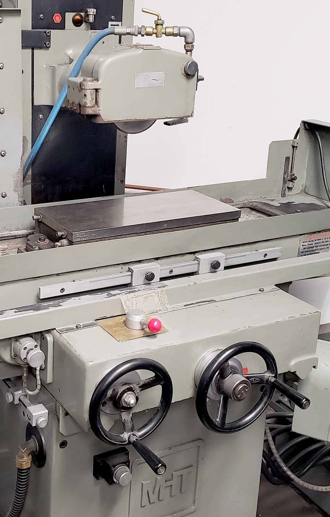 Mitsui MSG-25SE Precision Surface Grinder- 8" x 18" Chuck, Coolant - Image 2