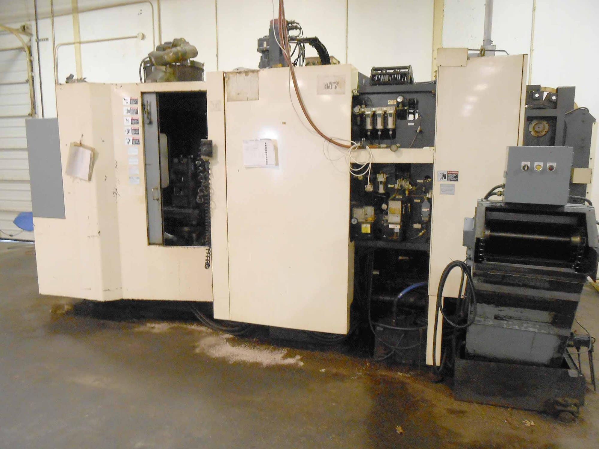 Niigata SPN-50 500mm HMC, 1995 - 2 Tombstones, TSC, 12K Spindle, Fanuc - Image 2