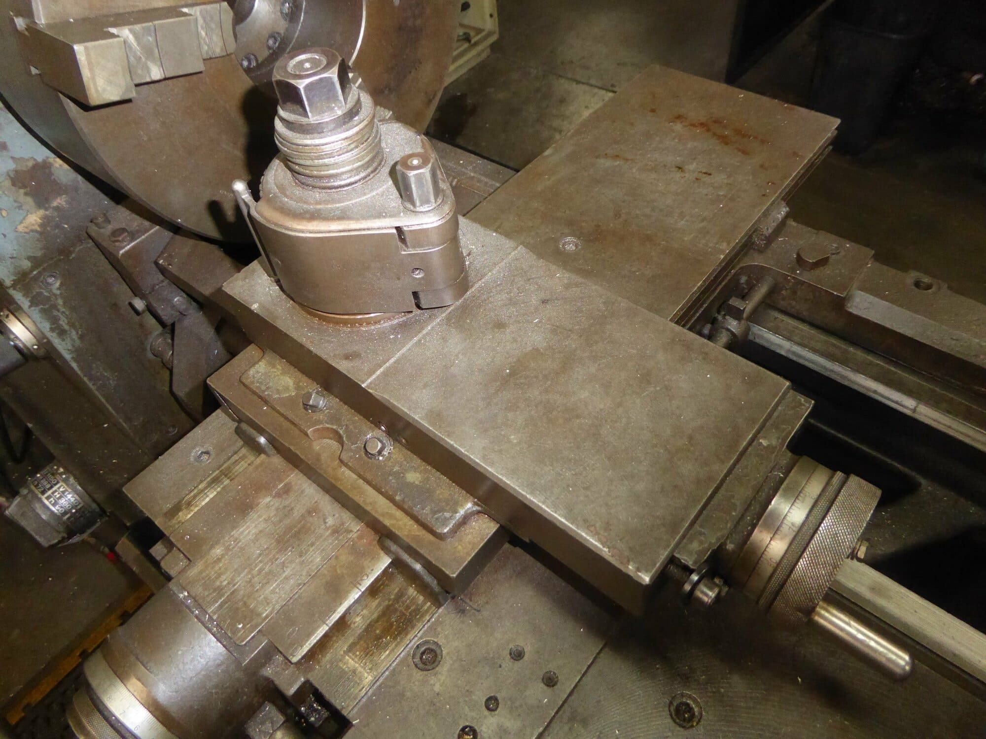 HES Model 435, Engine Lathe - 16" X 72" - Image 2