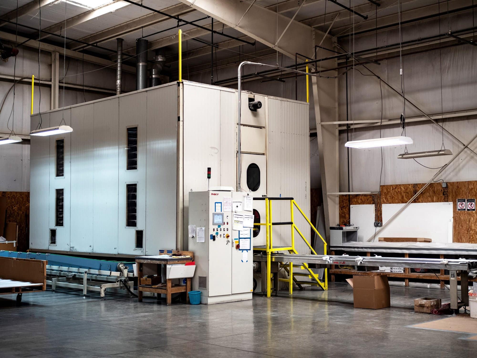 Makor Paint Line- Makor CSP6 Spray Box, Makor TE 5000 Conveyor, Makor FCM40 Oven, 1996 - Image 9