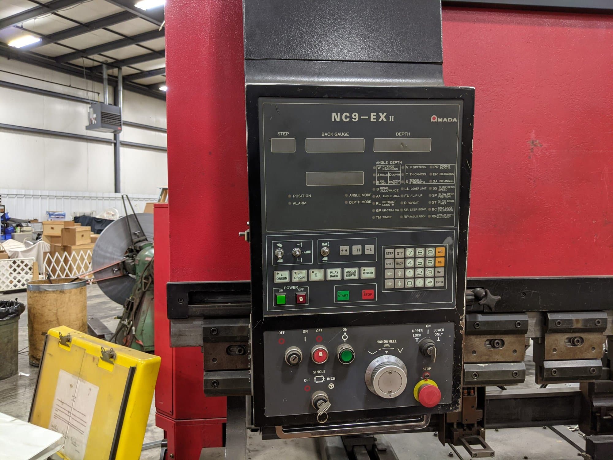88 Ton x 8' Amada FBD 8025 CNC Press Brake, 1996- NC9-EX II CNC Control - Image 2