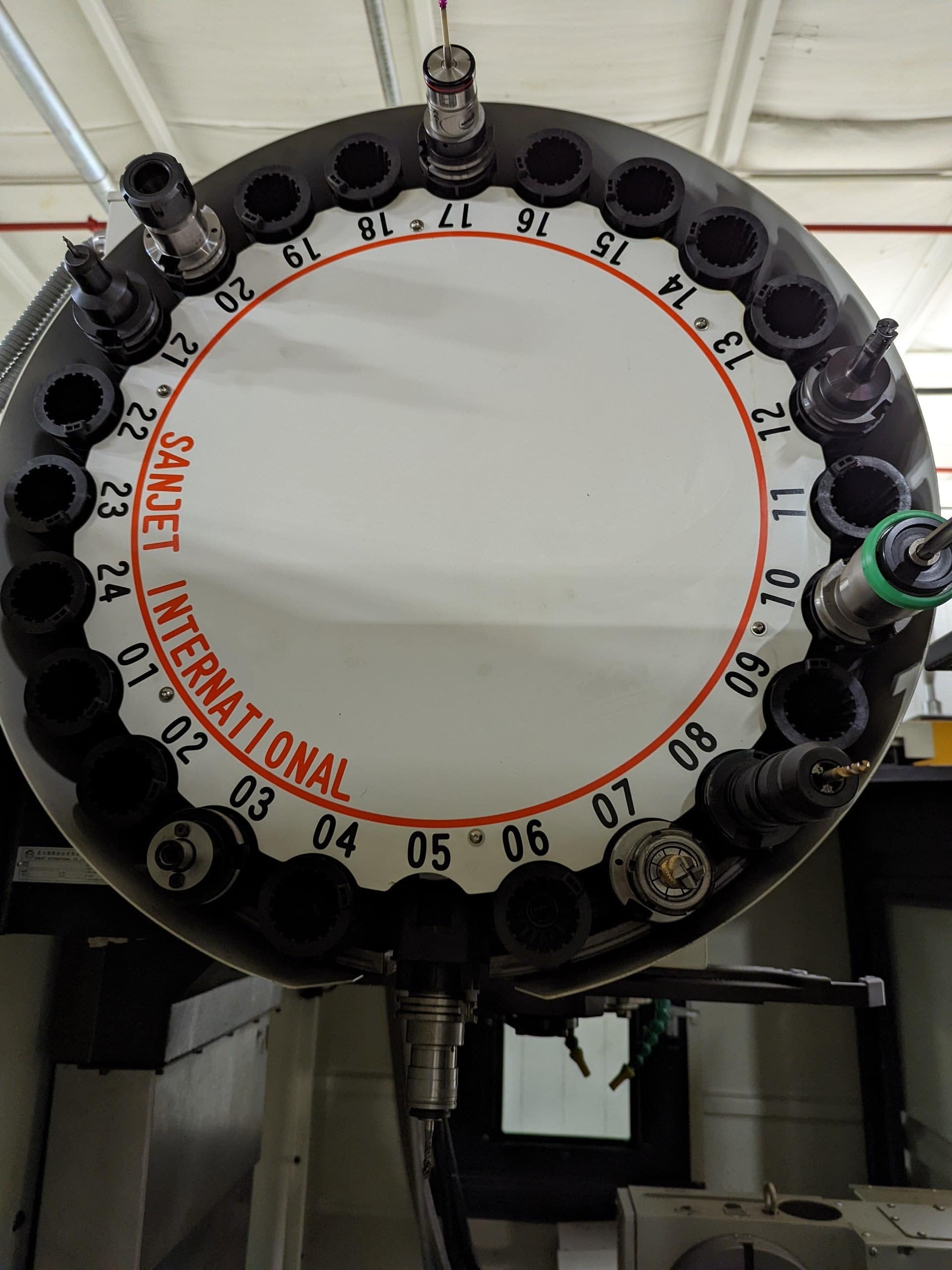 Bochi 850B VMC, 2018- 4th Axis, Fanuc Oi-MF, 24 SMTC, Never Used! - Image 4