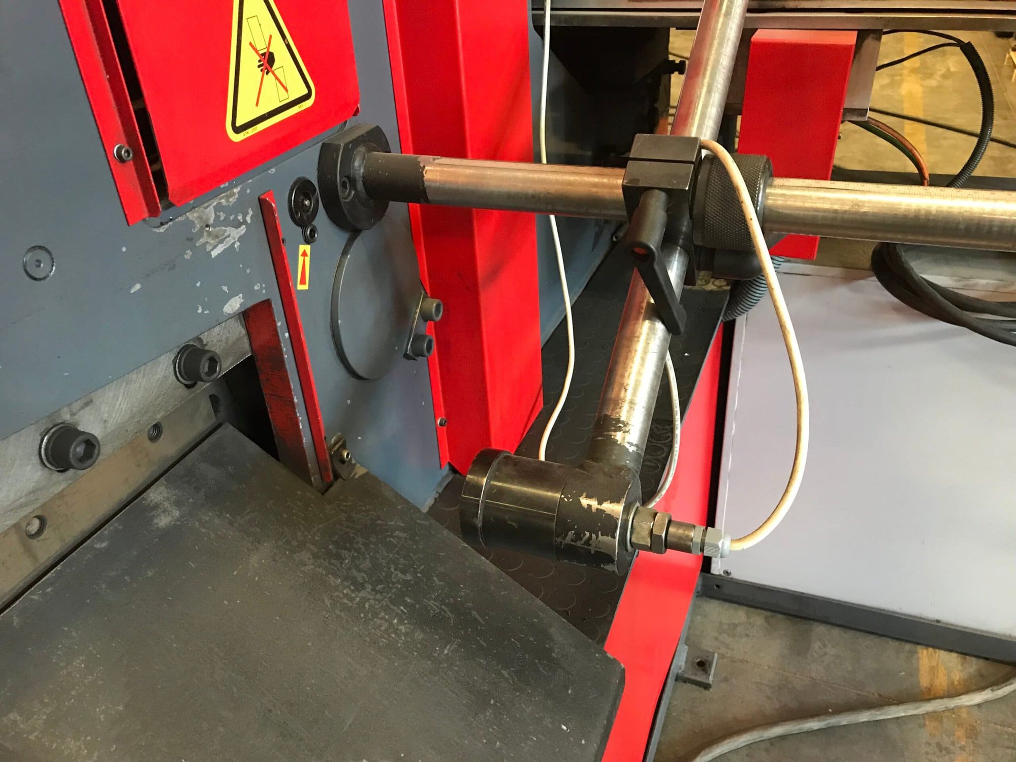 121 Ton JMT/Durma IW 110/180 BTD Ironworker, 2012 - NC Punch Table - Image 7