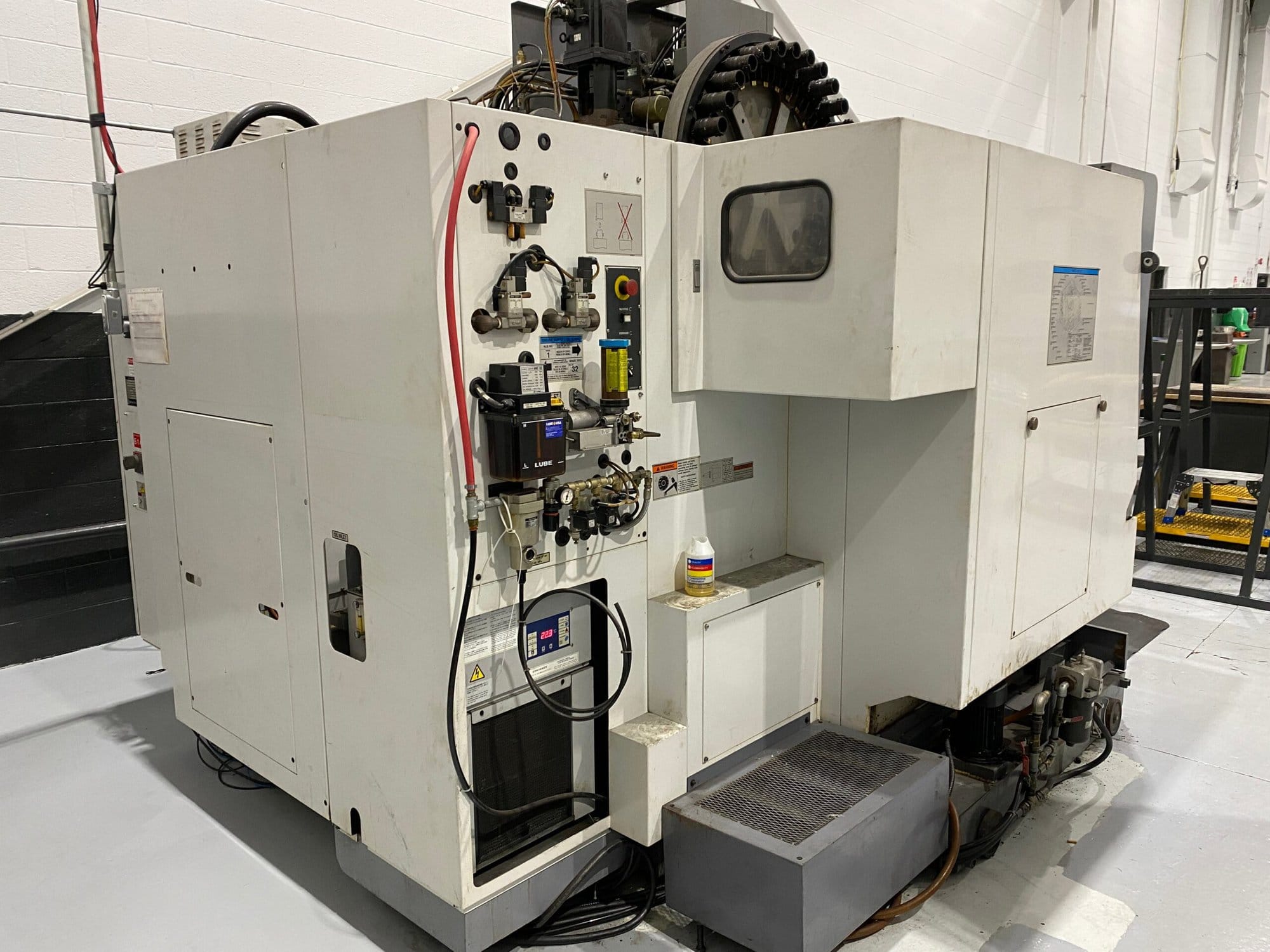 Mazak Nexus 510C VMC, 2003 - Probe, 30 ATC, From R&D - Image 11