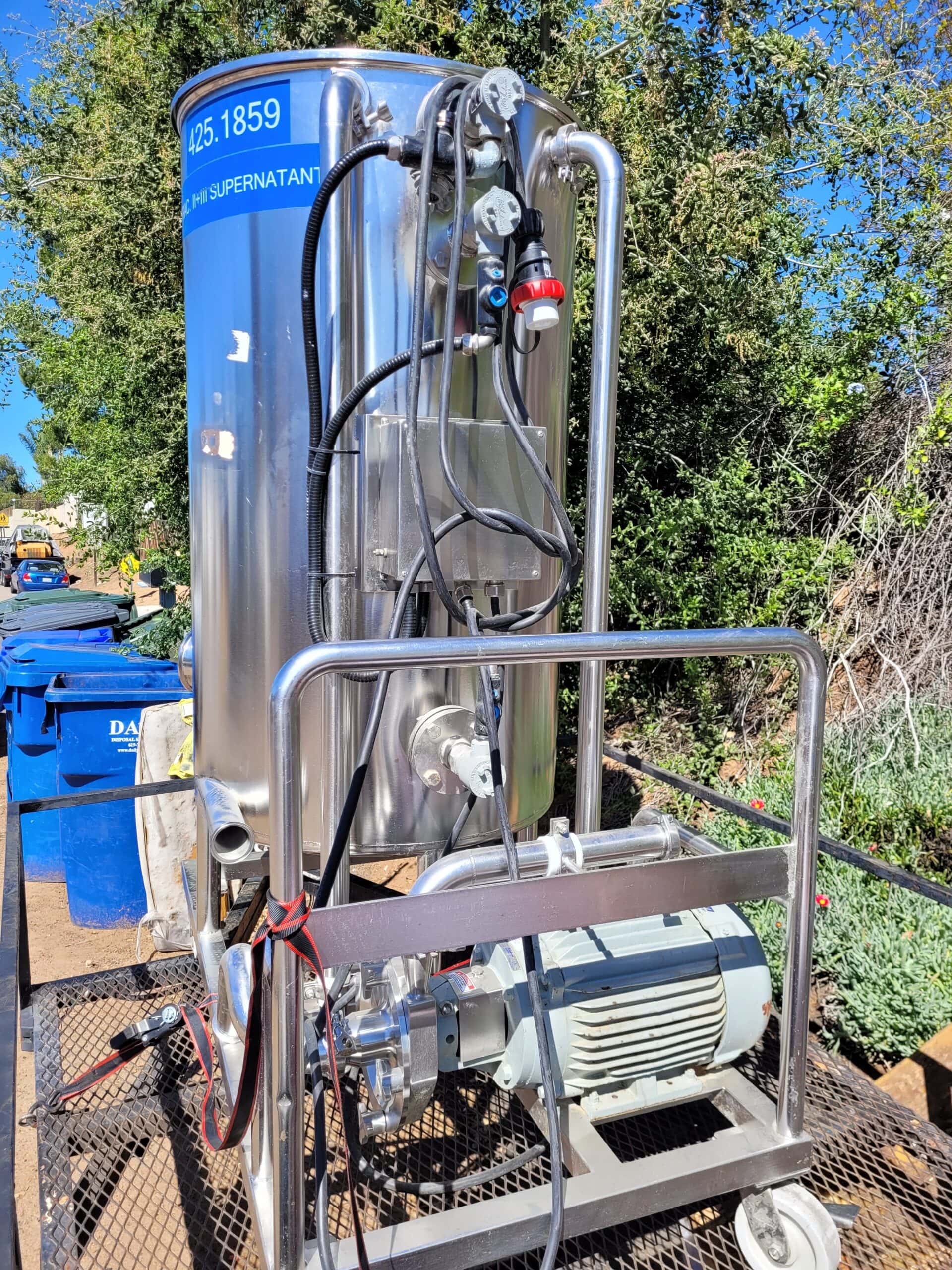 175 Gallon 3' x 5' Todd Street Inc. 316 Stainless Steel Tank - Image 2