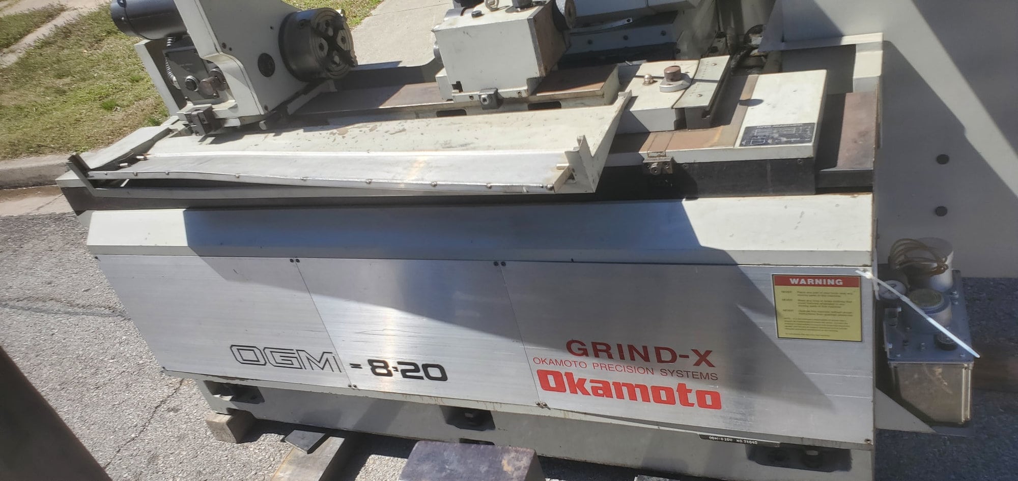 Okamoto OGM 8-20U OD/ID Cylindrical Grinder, 1999- Coolant Tray, Mist Collector - Image 4