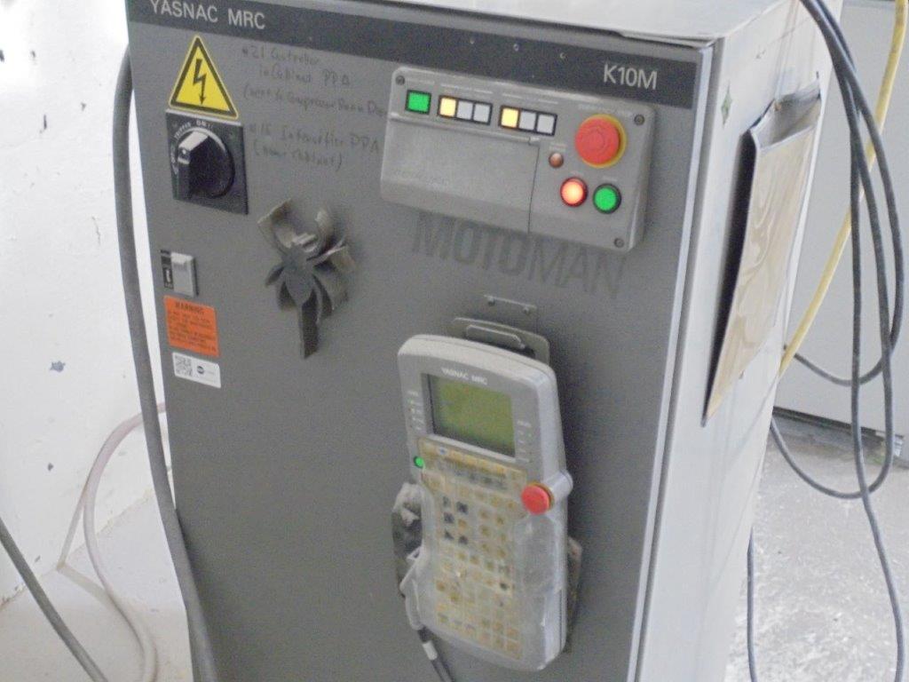 Motoman K10M (2) Station Cell Robot, 2016 - Flow 7X 50 HP Intensifier Pump - Image 6