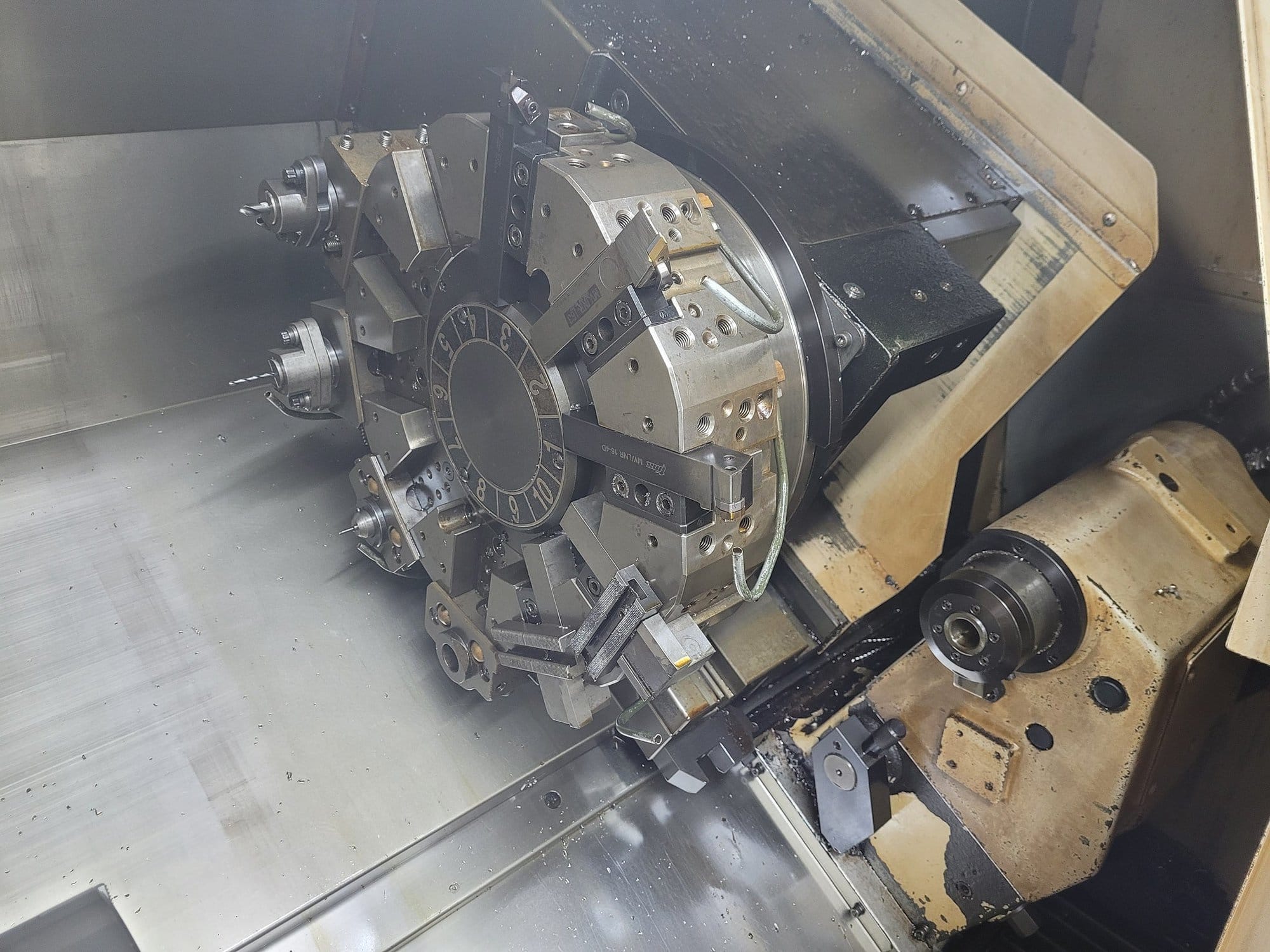 Mori Seiki SL-250B CNC Lathe, 1997 - Parts Catcher, Chip Conveyor, Tailstock - Image 6