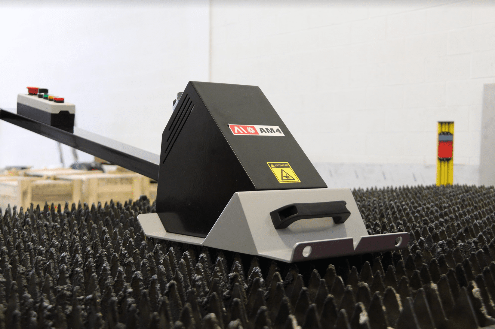 AM4 Slat Cleaner, 2021 - Equipped with Rockwell Cutters for Laser Table Slag Removal - Image 3