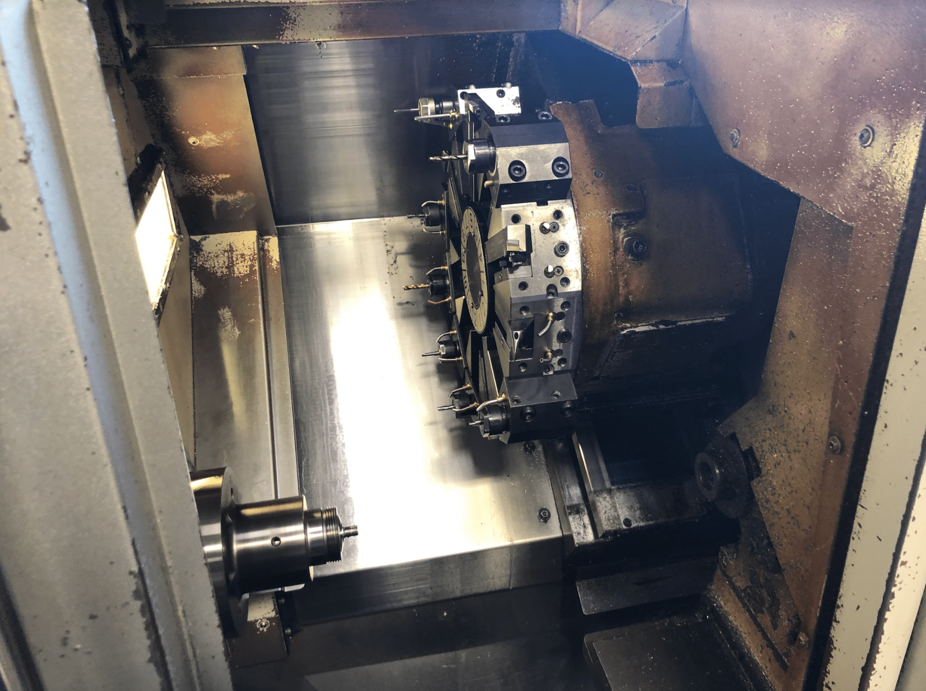 Okuma ES-L6II CNC Lathe, 2008 - Tailstock - Image 9