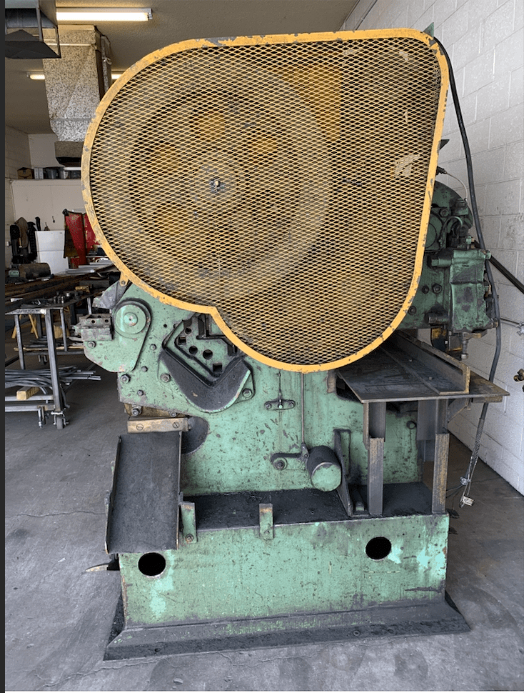 58 Ton Buffalo 1/2 Ironworker, 1955 - Some Tooling Included - Image 3