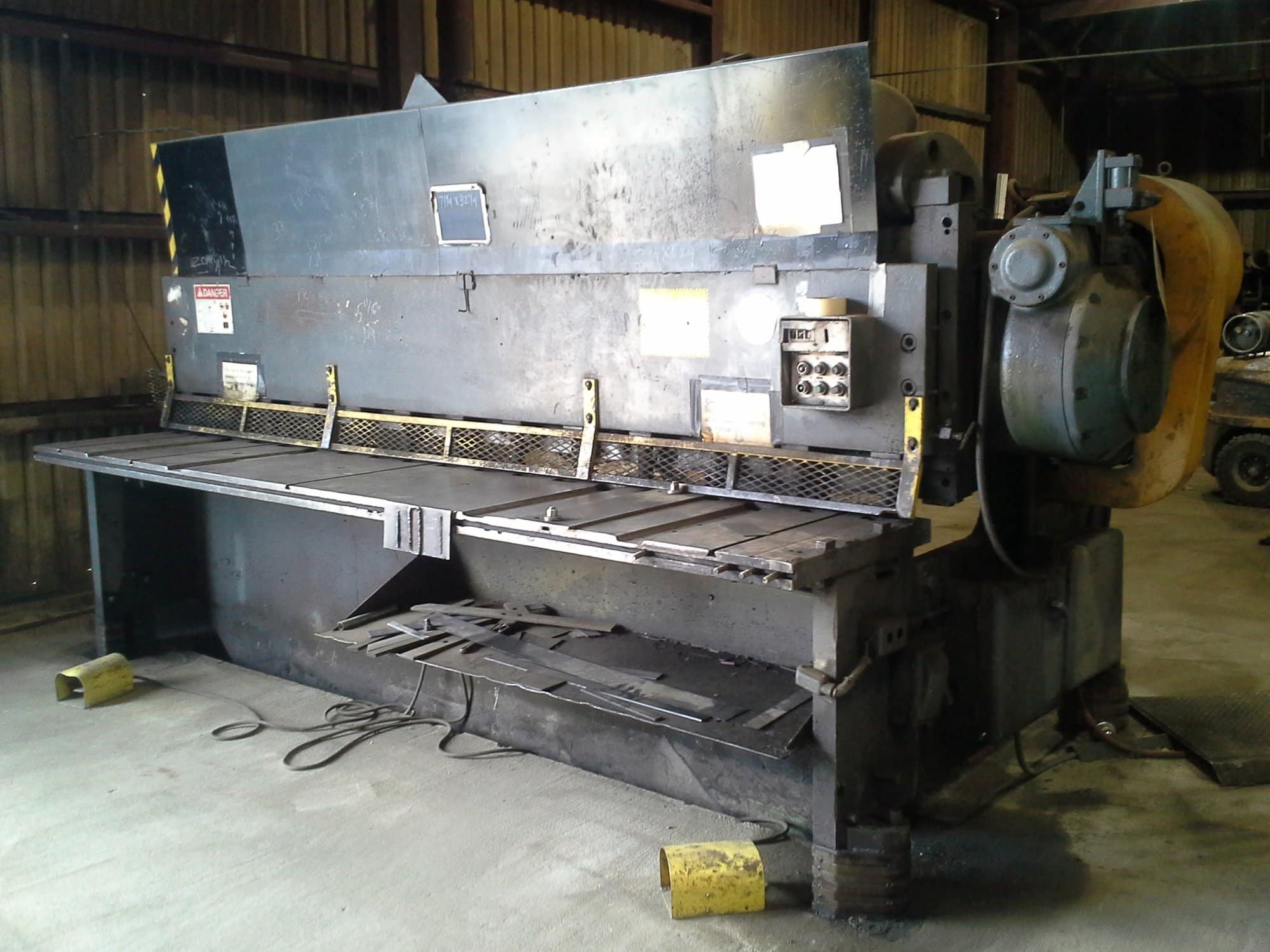 3/8" x 12' Cincinnati 2512 Shear, 1966 - Image 2