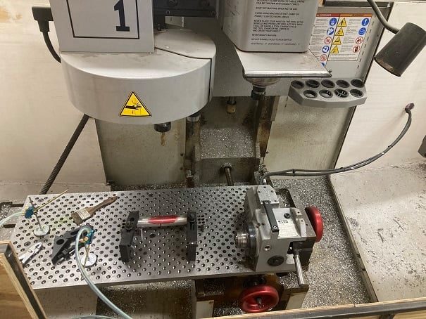 Haas TM-1 VMC, 2006 - 4th Axis, SHA5CS Rotary Indexer, Low Hours - Image 2