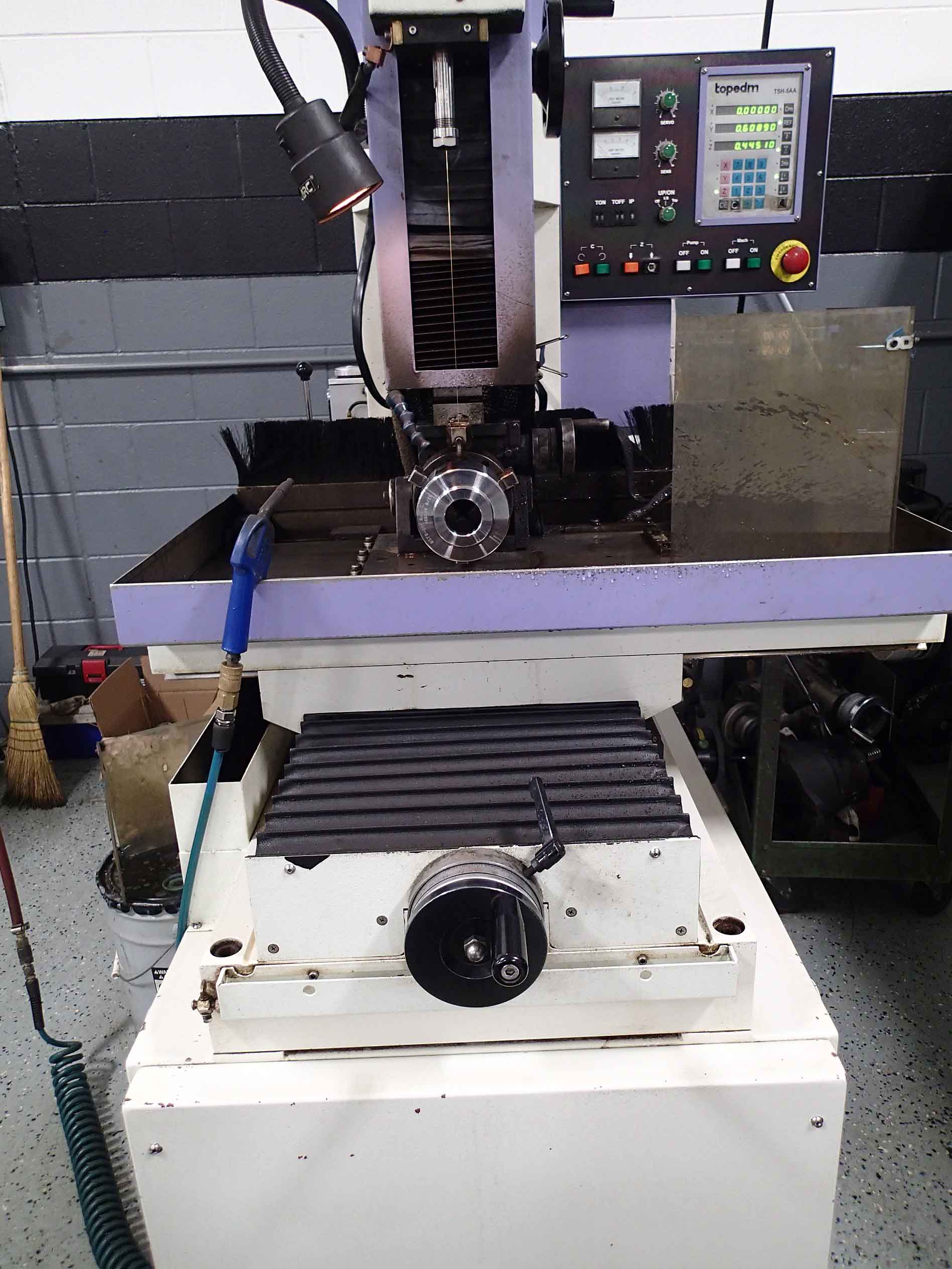 Top EDM TSH-5AA Spark Erosion Hole Popper EDM, 2006- 25 Amp, DRO - Image 3
