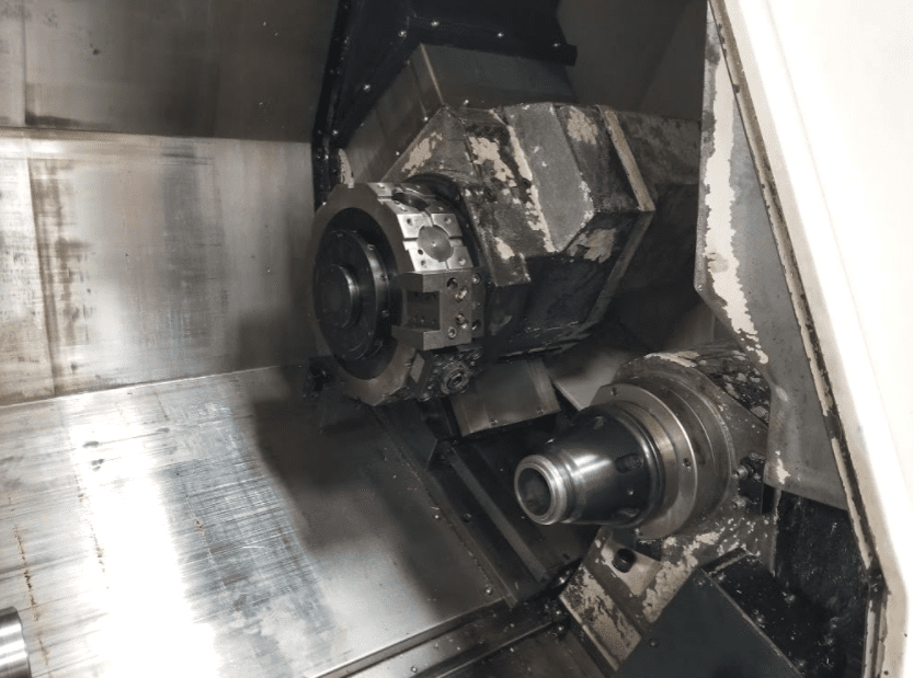 Doosan 1500SY CNC Lathe, 2004 - Live Tooling, Full C, Y-axis contouring, Tool Pre-setter, Parts Catcher - Image 4