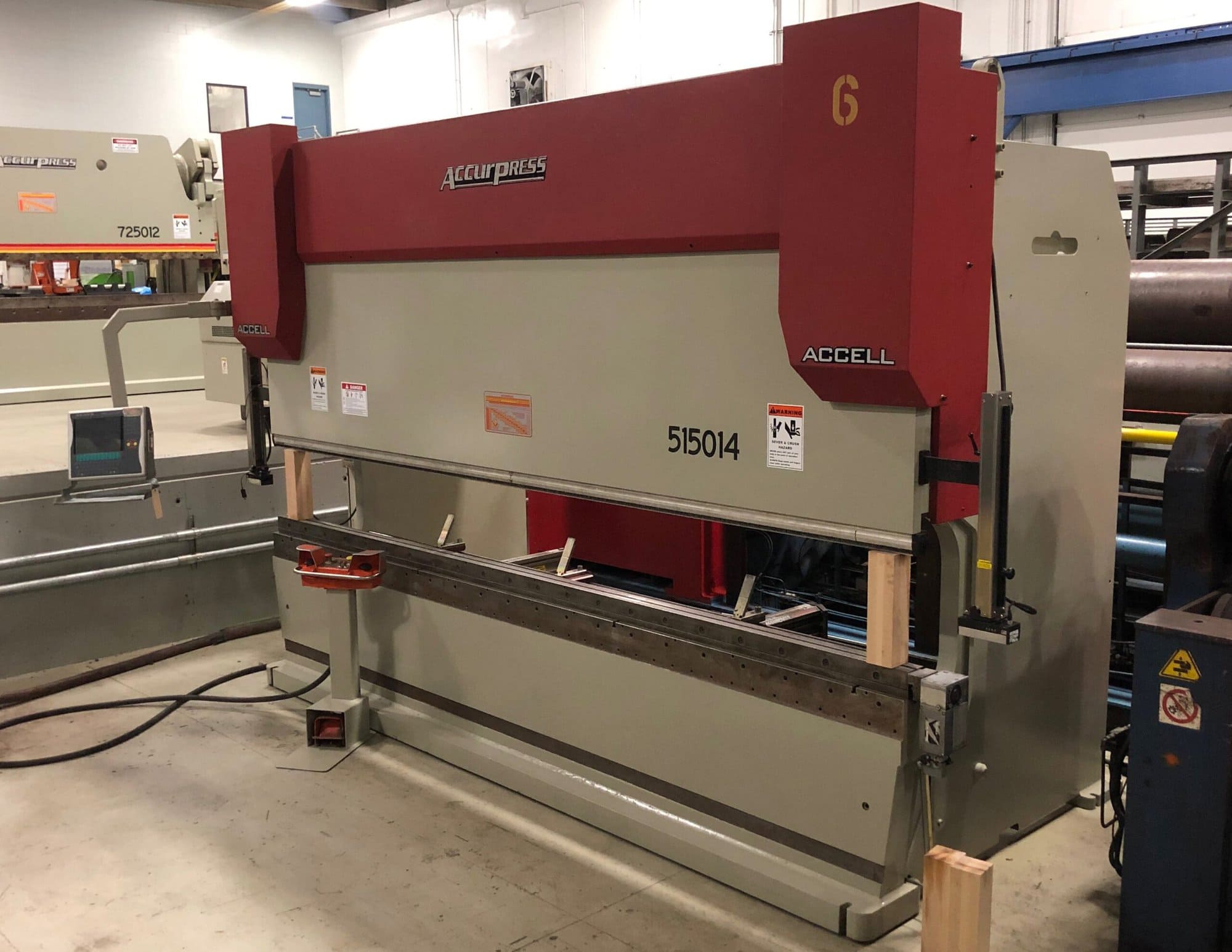 150 Ton X 14' Accurpress Accell 515014 CNC Press Brake, 2007 - Crowning