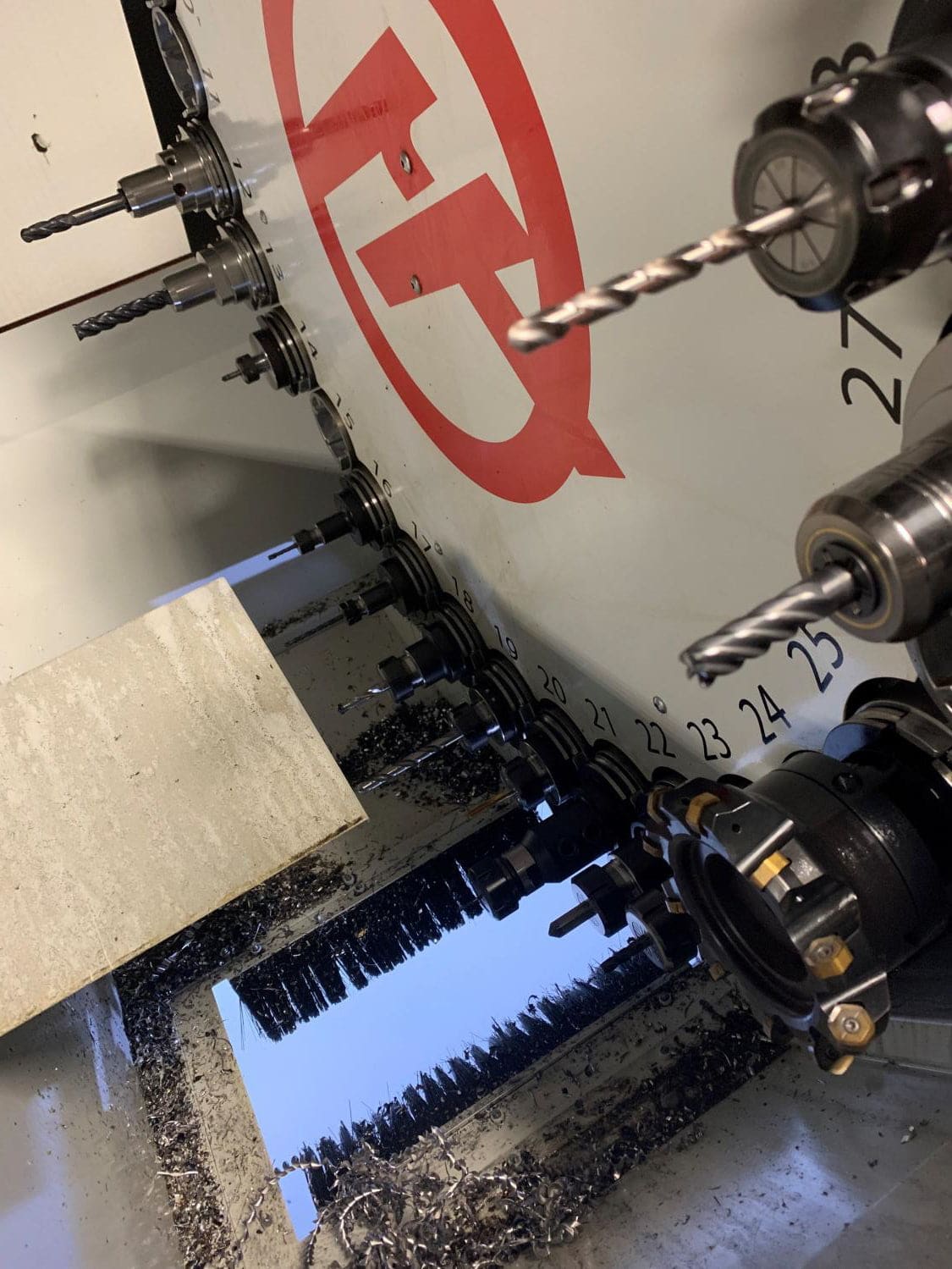 Haas VF-6/50 VMC, 2019- Clean, Low Hours, 50 Taper, HRT-310,WIPS,Chip Auger, 1,000PSI TSC, 4th Axis Ready, High Speed Machining, Stallion Trunnion, Available Tooling - Image 9