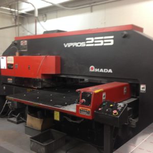 22 Ton Amada Vipros 255 CNC Turret Punch, 1998 - Fanuc 18P CNC Control, 31 Stations