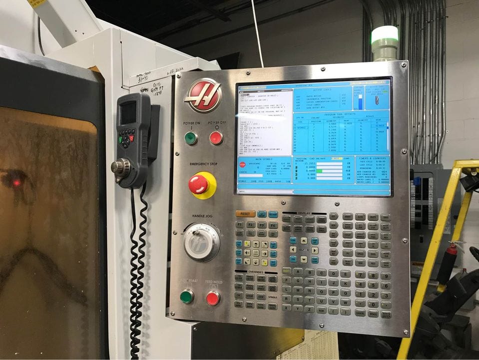 Haas VM-6 VMC, 2010 - TR-160 5 Axis Trunnion, Probe, Programmable Coolant - Image 3