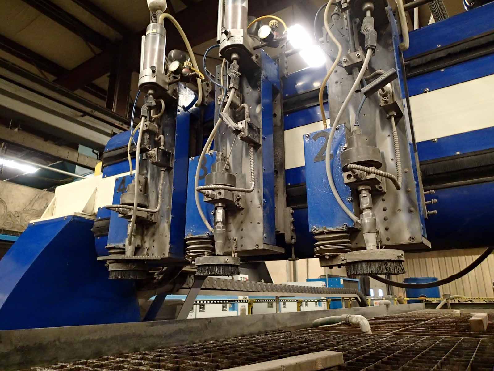 WardJet RX-3013 WaterJet, 2009- 13' x 30' Table, 4 Heads, 12" Depth - Image 7