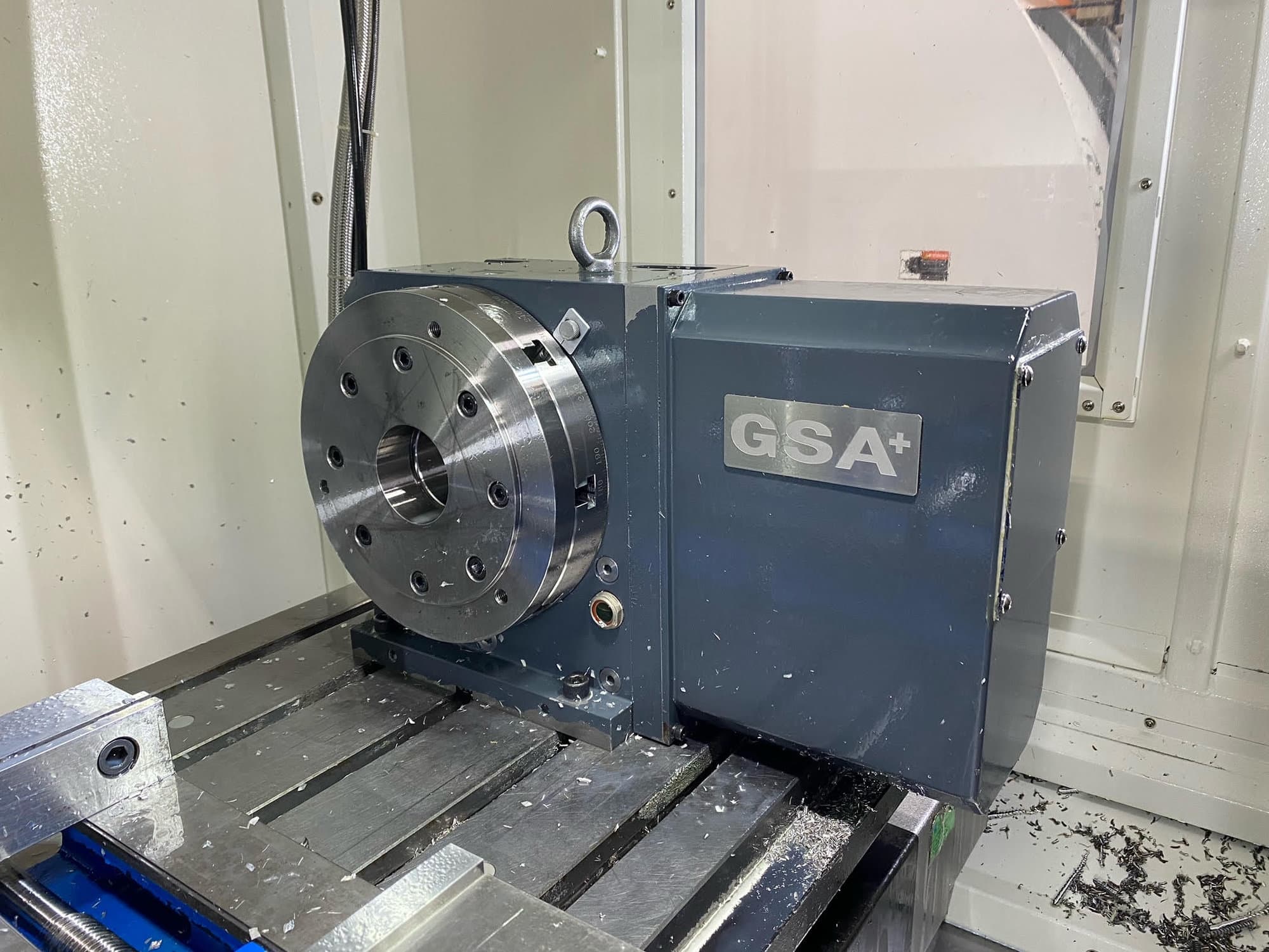YCM NXV 1020A VMC, 2017- 4th Axis, Renishaw Probe, Fanuc, Low Hours - Image 4