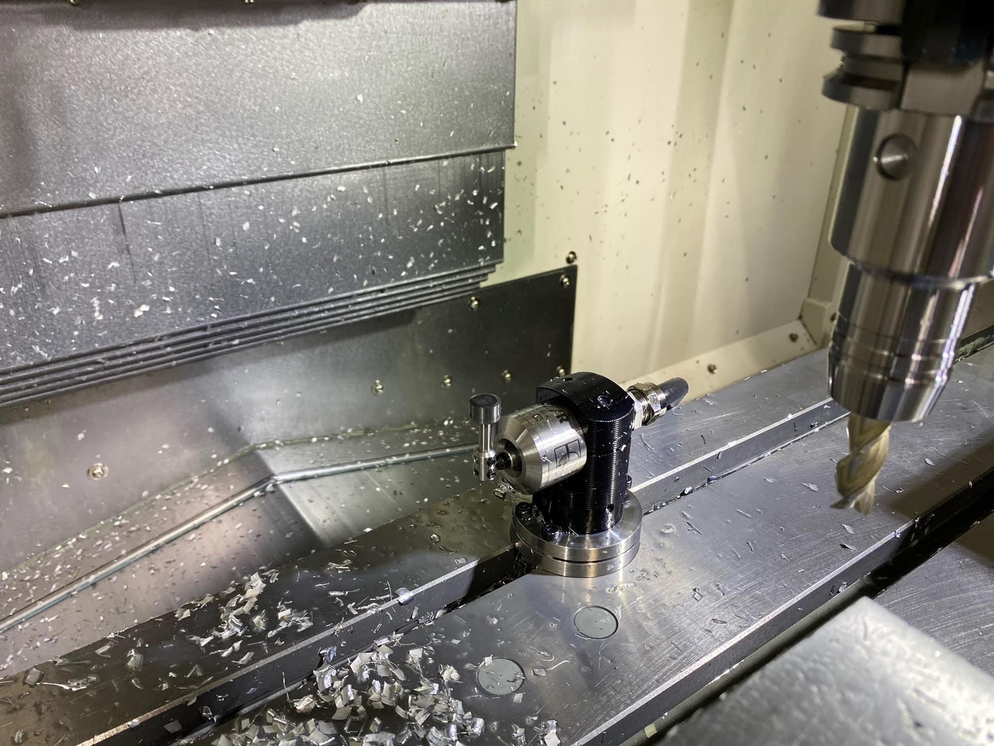 YCM NXV 1020A VMC, 2017- 4th Axis, Renishaw Probe, Fanuc, Low Hours - Image 3