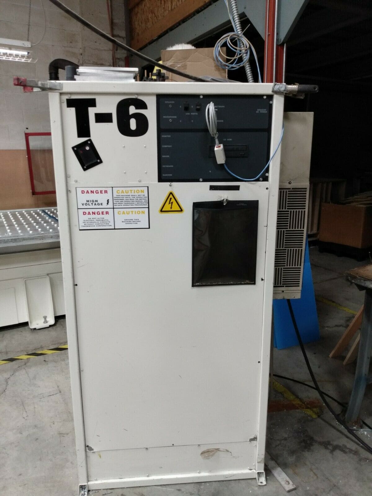 5' x 8' Thermwood Model 40 CNC Router, 2007 - 3 Axis, ATC - Image 7