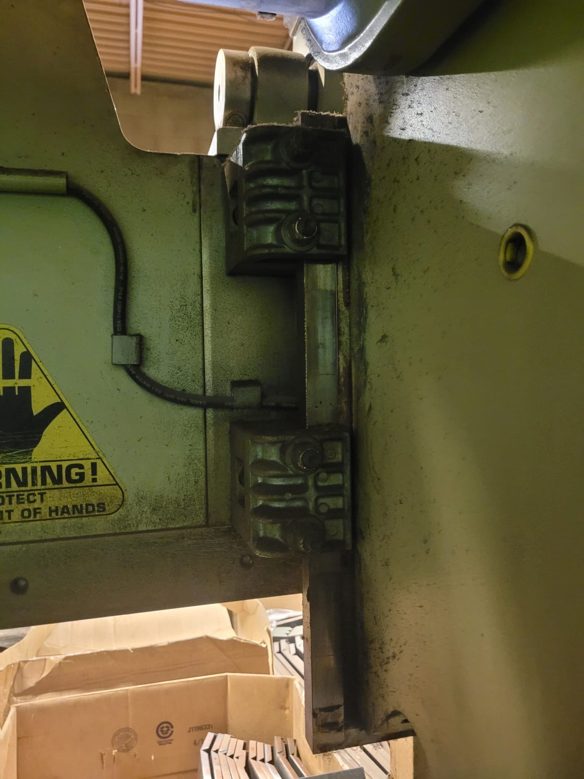 100 Ton x 6' Accurpress 71006 CNC Press Brake, 1999 - Image 5