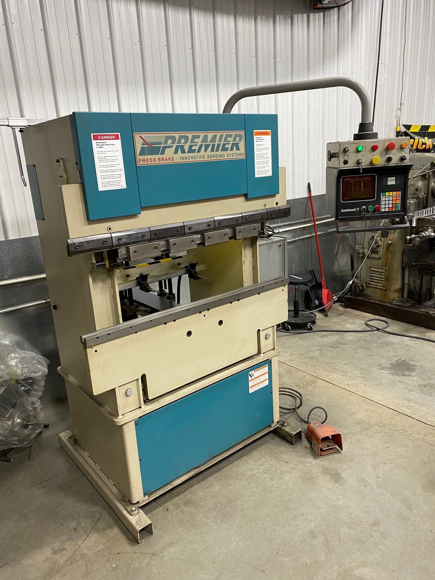 25 Ton X 4' Premier CNC Press Brake, 1999- Hurco Autobend 7 control