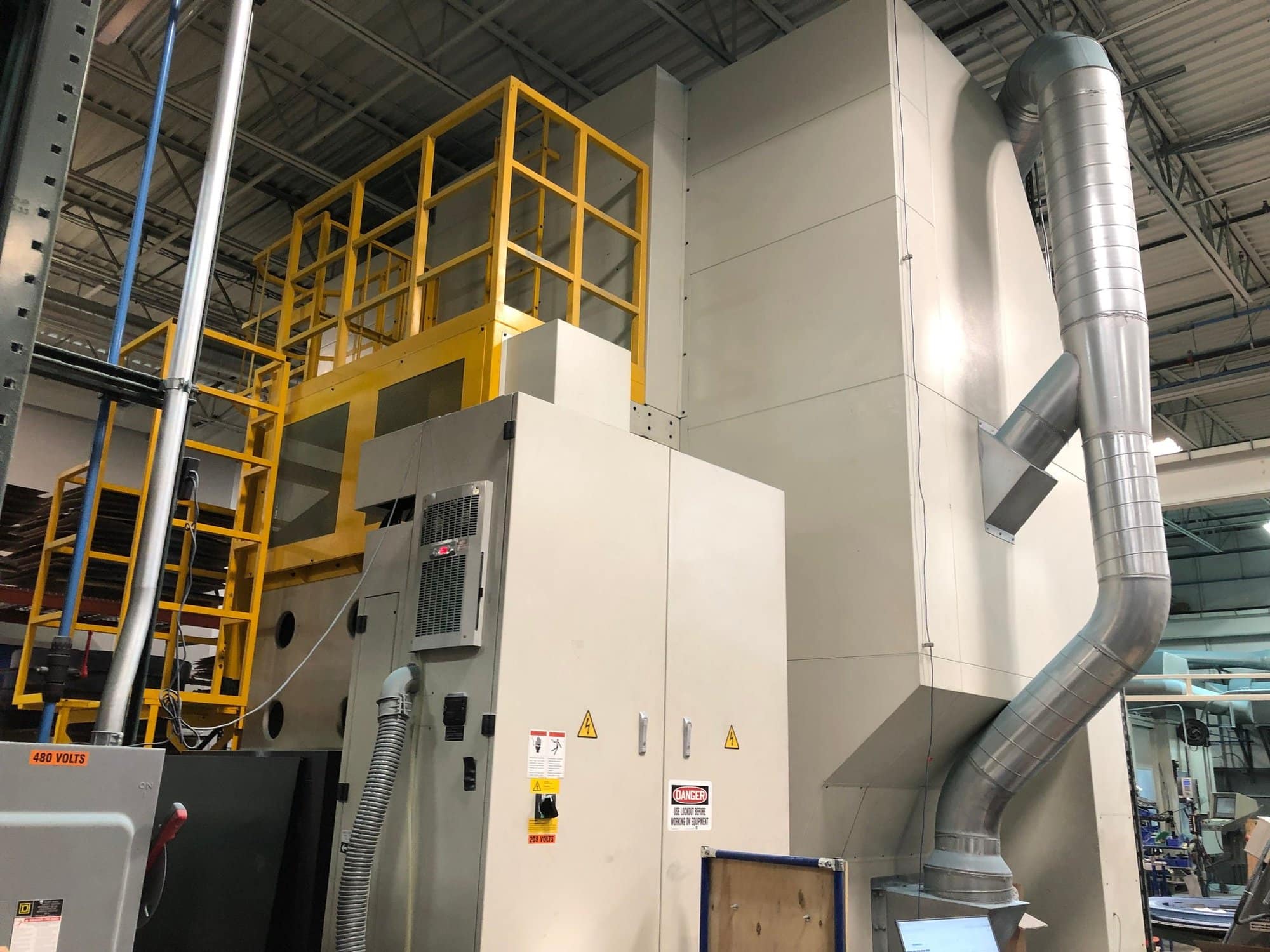 Chevalier FVL-1600VTC-C VTL, 2015 - Live Tooling, 63" Chuck, Box Ways, C-Axis, Probe, Chip Conveyor - Image 6