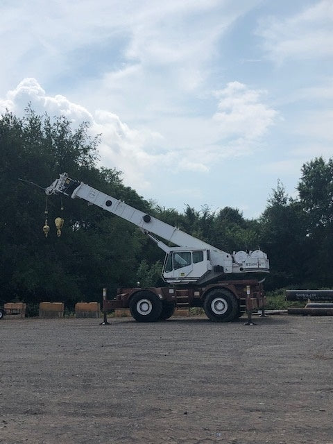 Grove RT 600C Rough Terrain Crane, 1992
