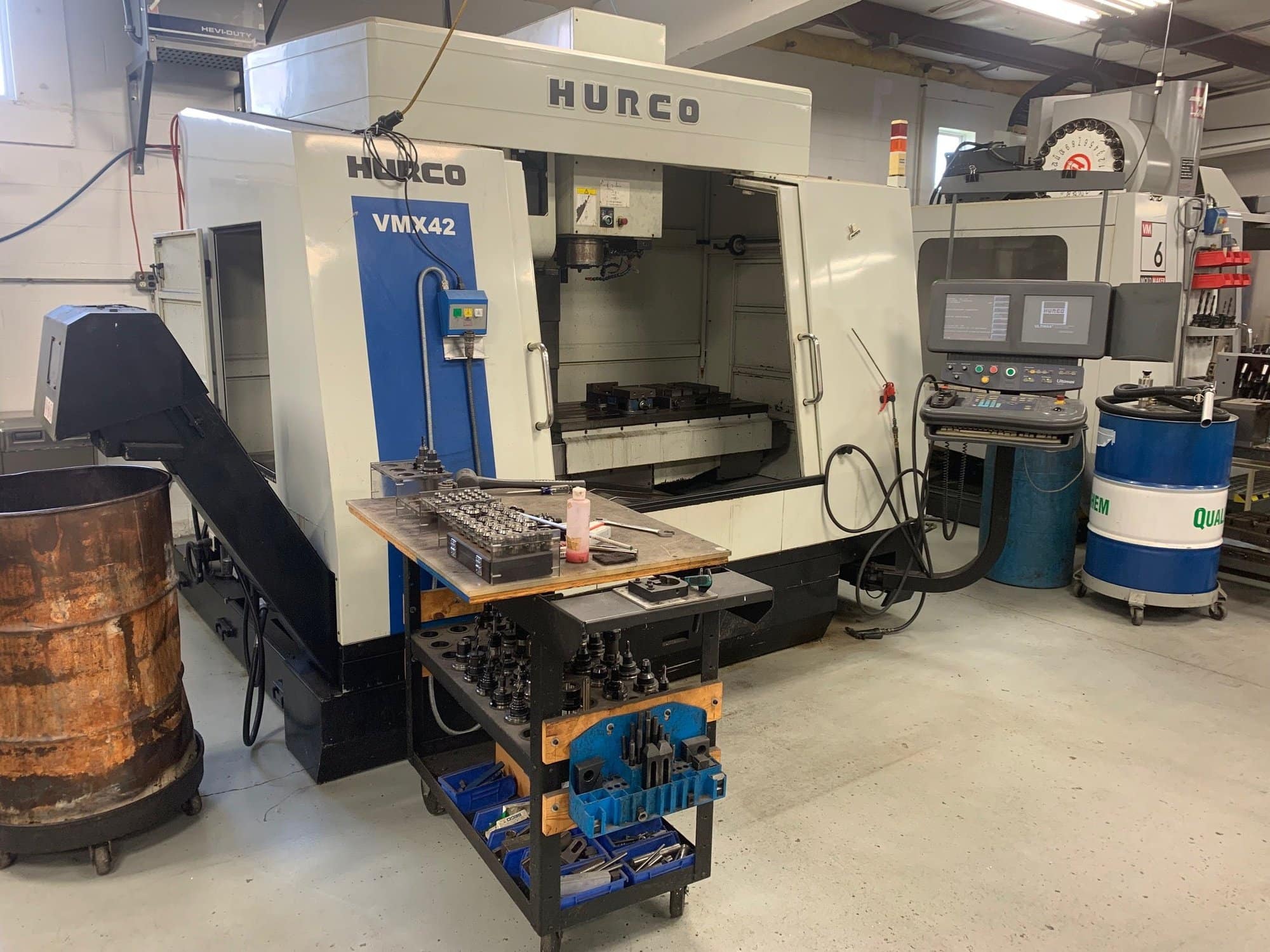 Hurco VMX42 VMC, 2007 - Chip Conveyor