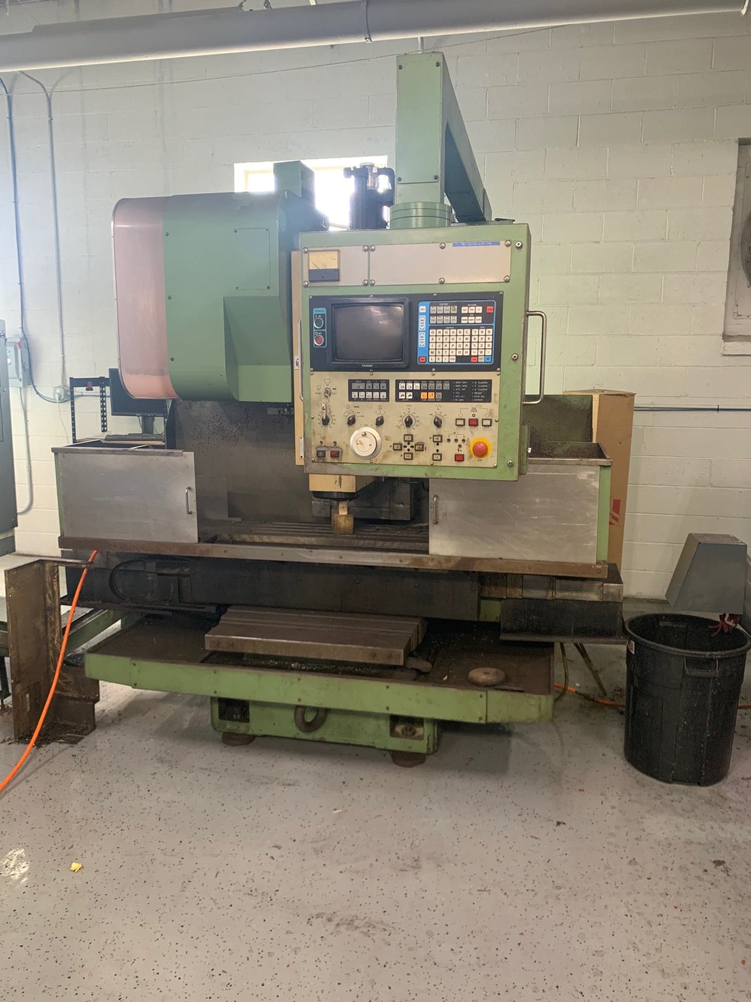 Mori Seiki MV-35/40 CNC VMC, 1986