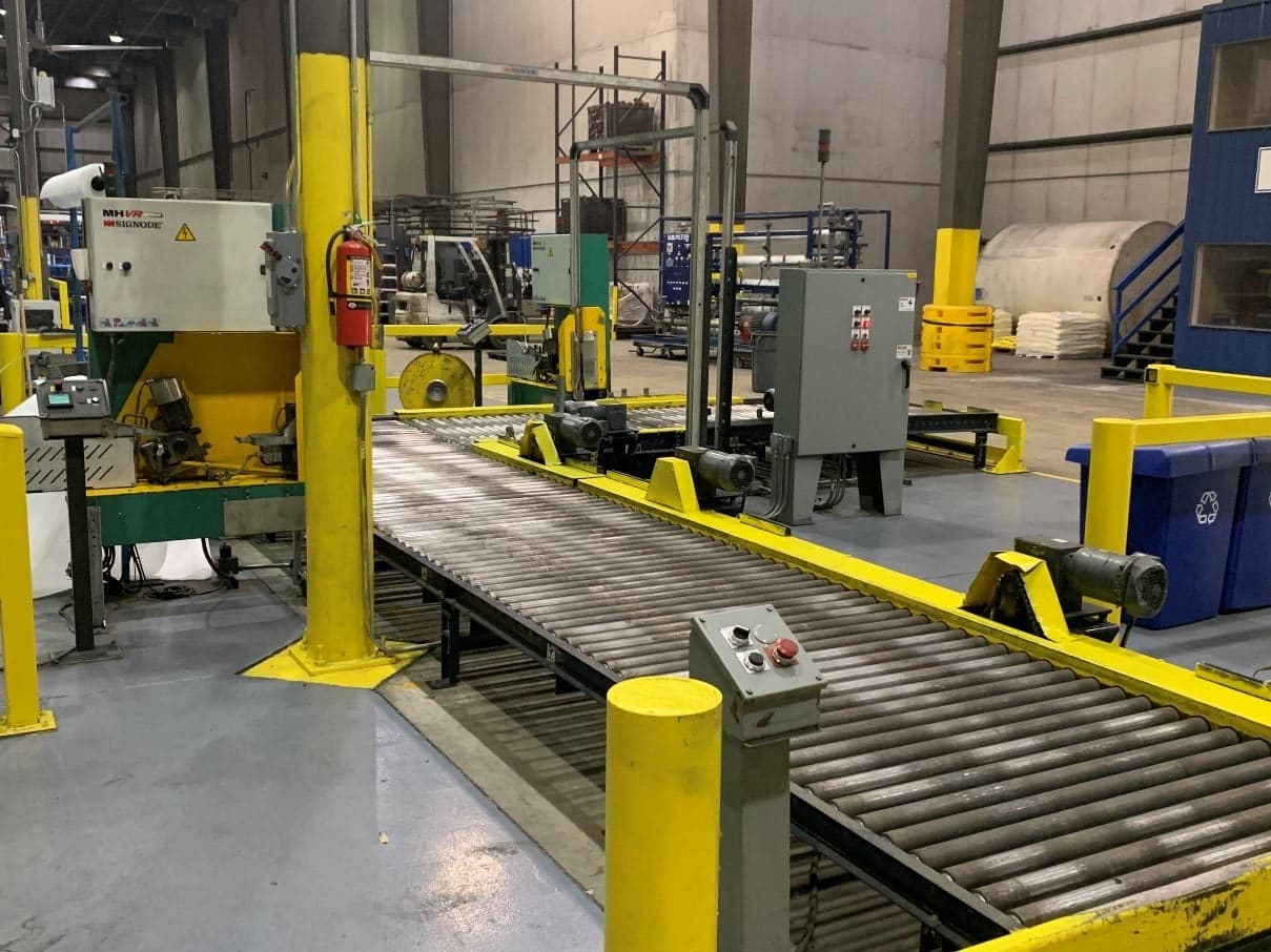 Signode MH-VR 1750 X 2000 Strapping/Banding Machine, 2014 - Conveyor System Included, Package of 2