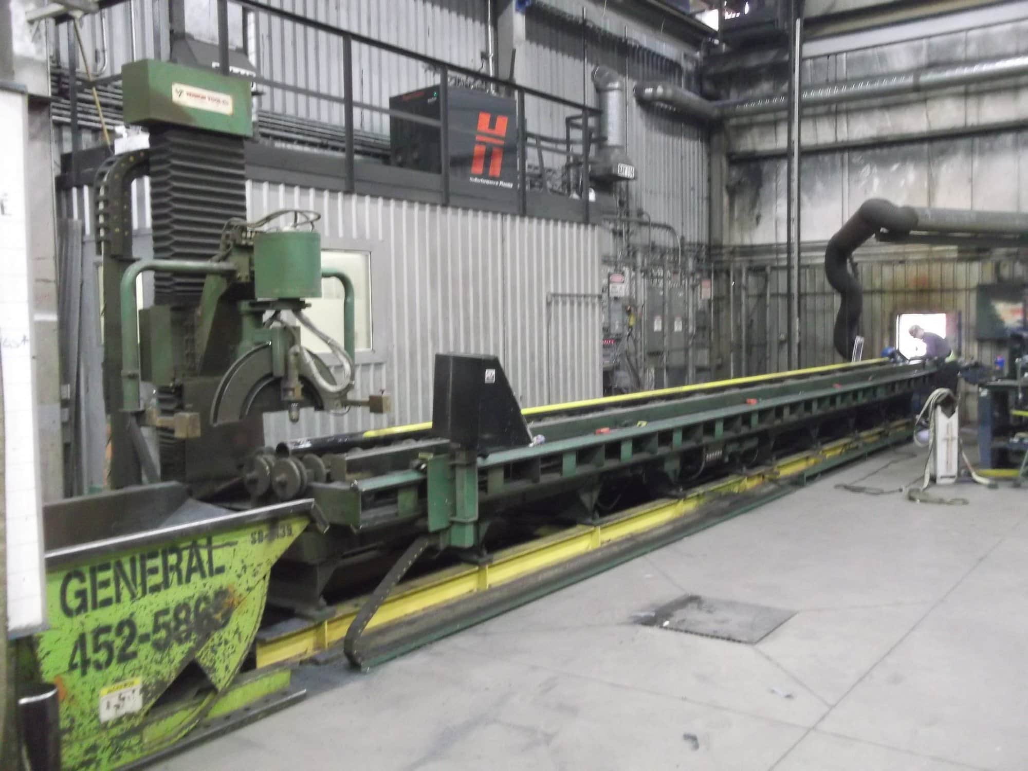 Vernon Pipe Profiler MPM, 2010- Hypertherm HPR 260XD, 24" Pipe Cap, 5-Axis Profiling Carriage 41.5ft Cap.