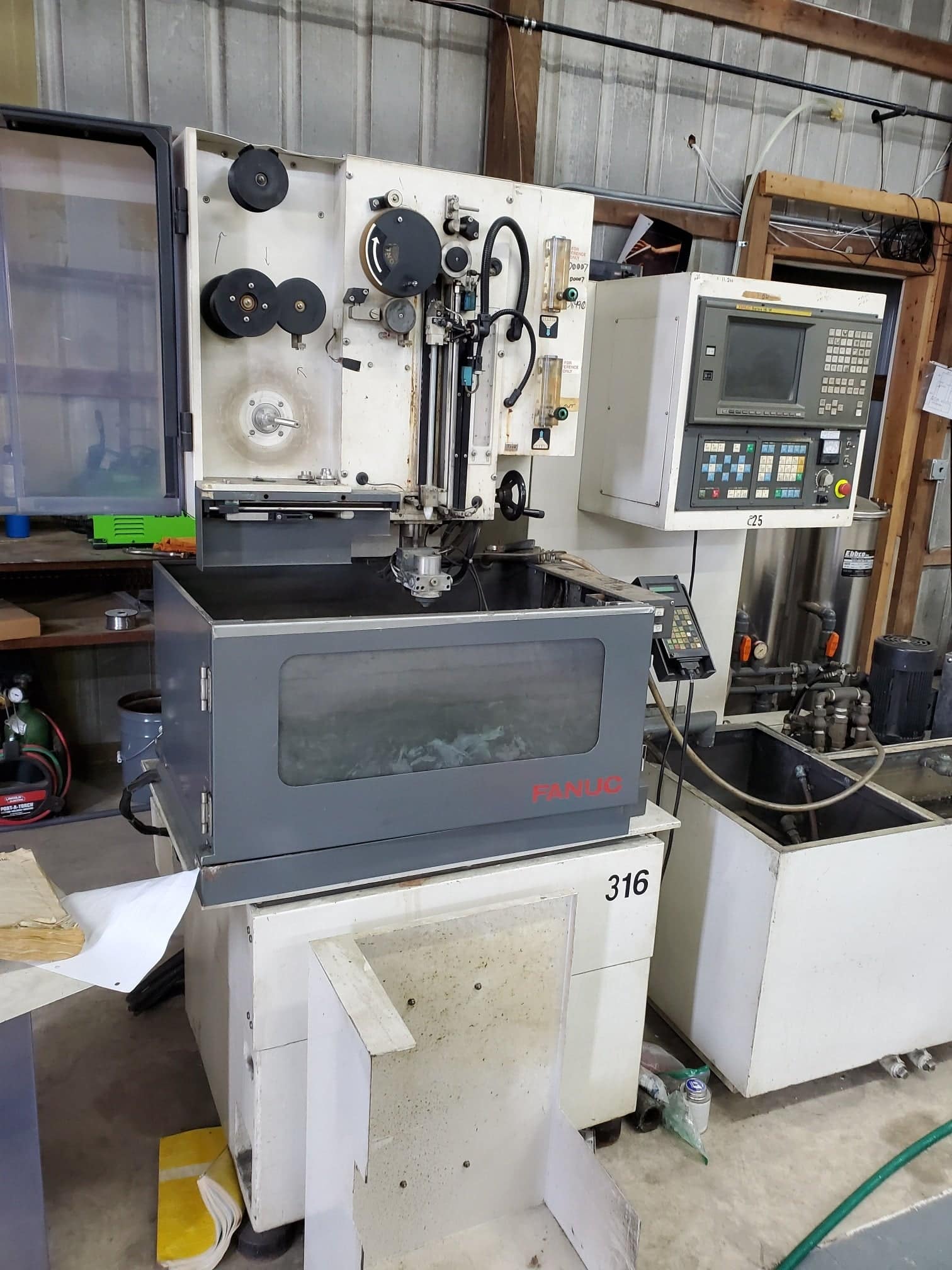 Fanuc Robocut A0-B Wire EDM, 1995