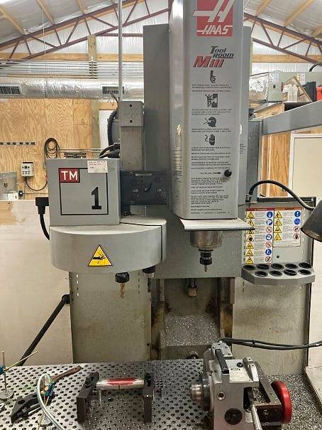 Haas TM-1 VMC, 2006 - 4th Axis, SHA5CS Rotary Indexer, Low Hours