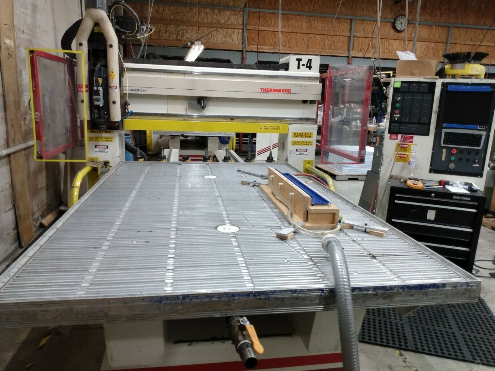 5' x 8' Thermwood Model 40 CNC Router, 2002 - 3 Axis, ATC
