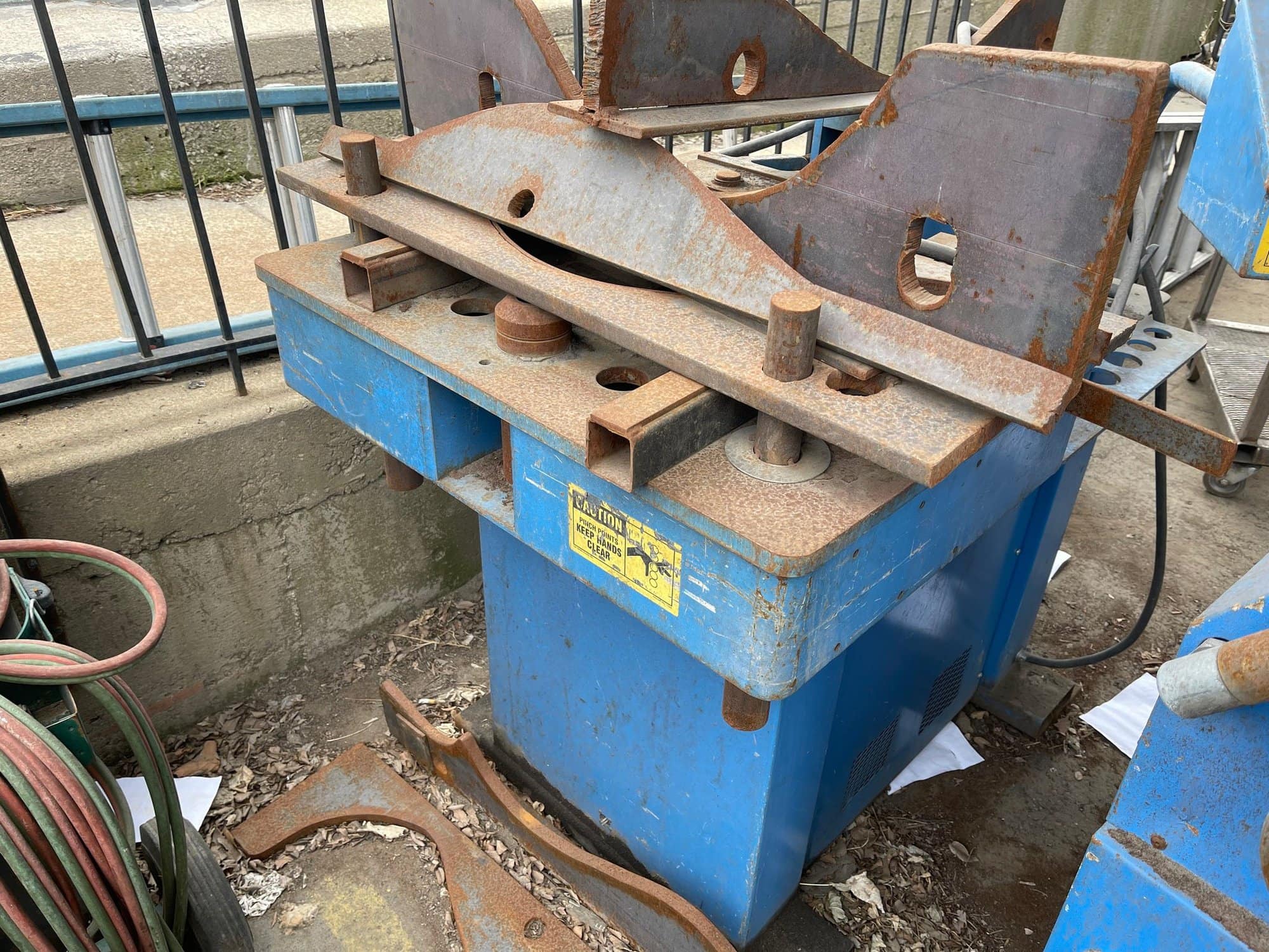 Bentec BT-1000 Horizontal Bending Machine, with Custom Ornamental dies