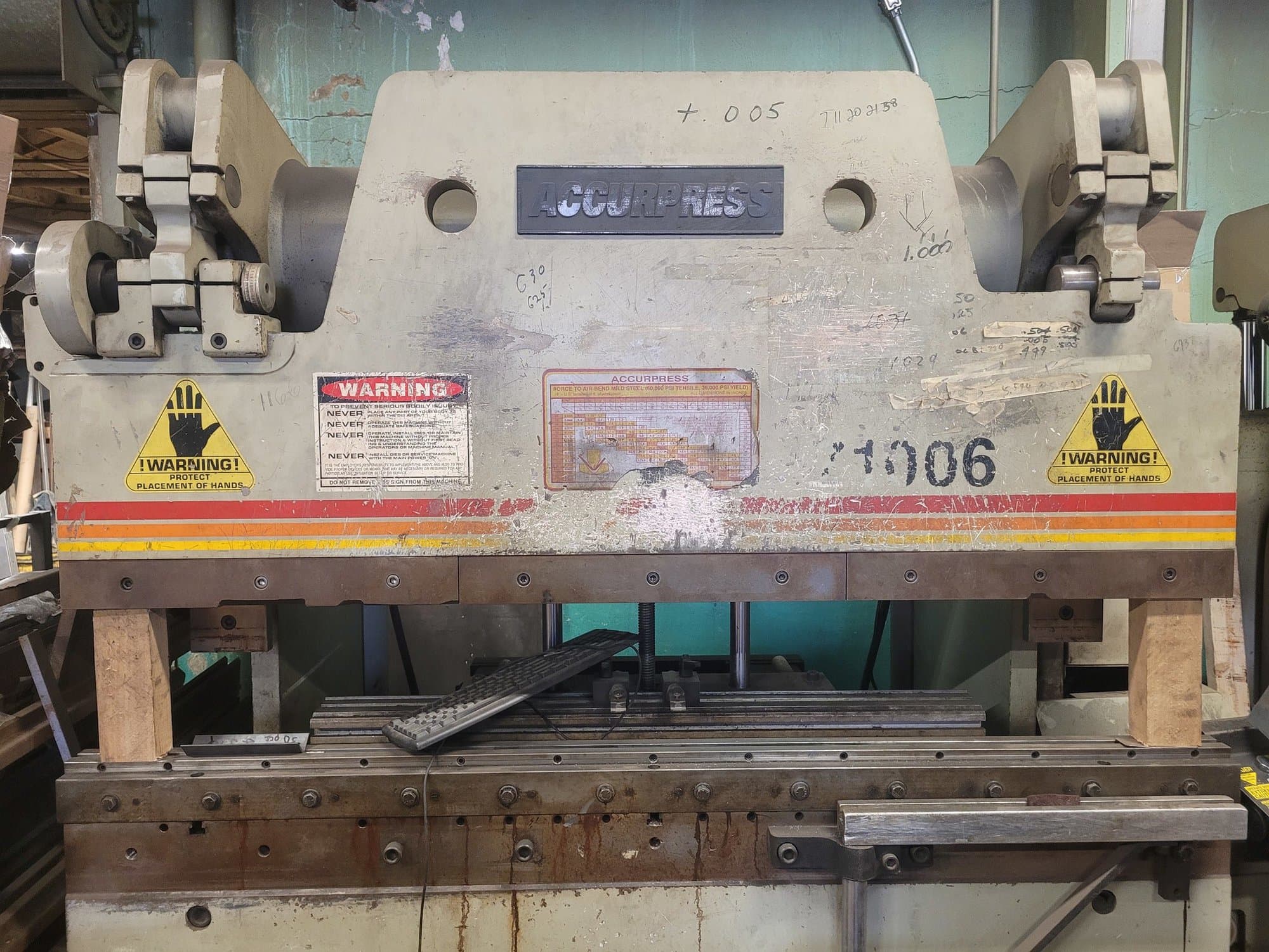 100 Ton x 6' Accurpress 71006 CNC Press Brake, 1999