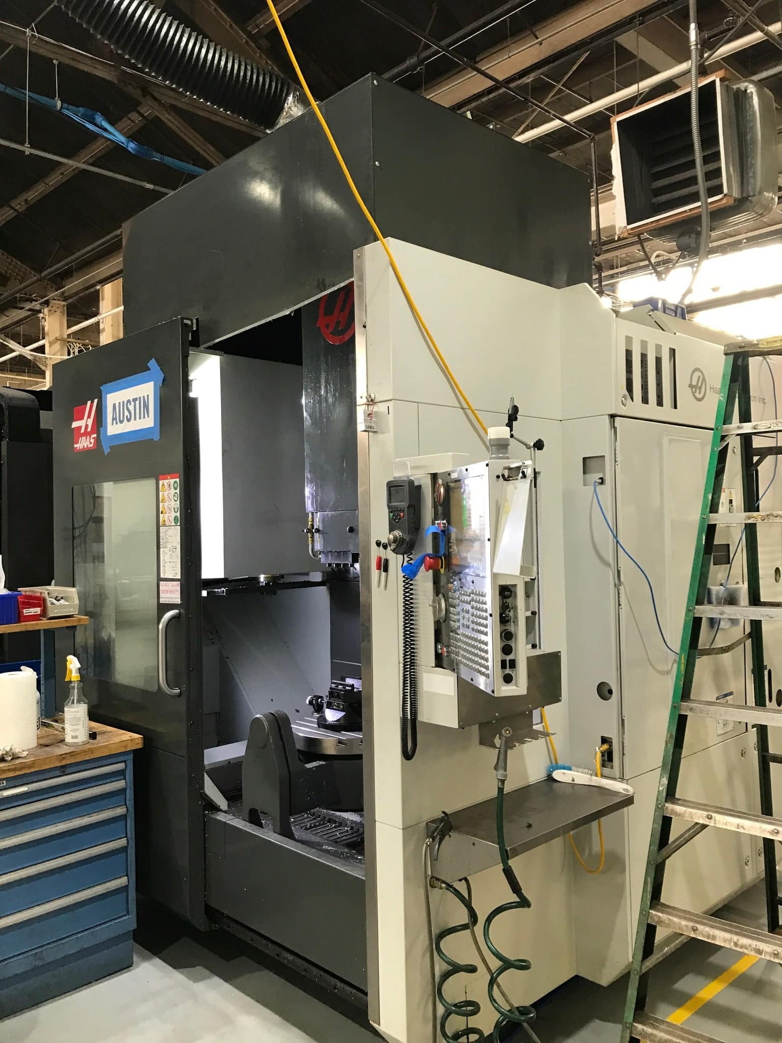 Haas UMC-750, 2017 - TSC, WIPS, High Speed Machining, Available Immediately