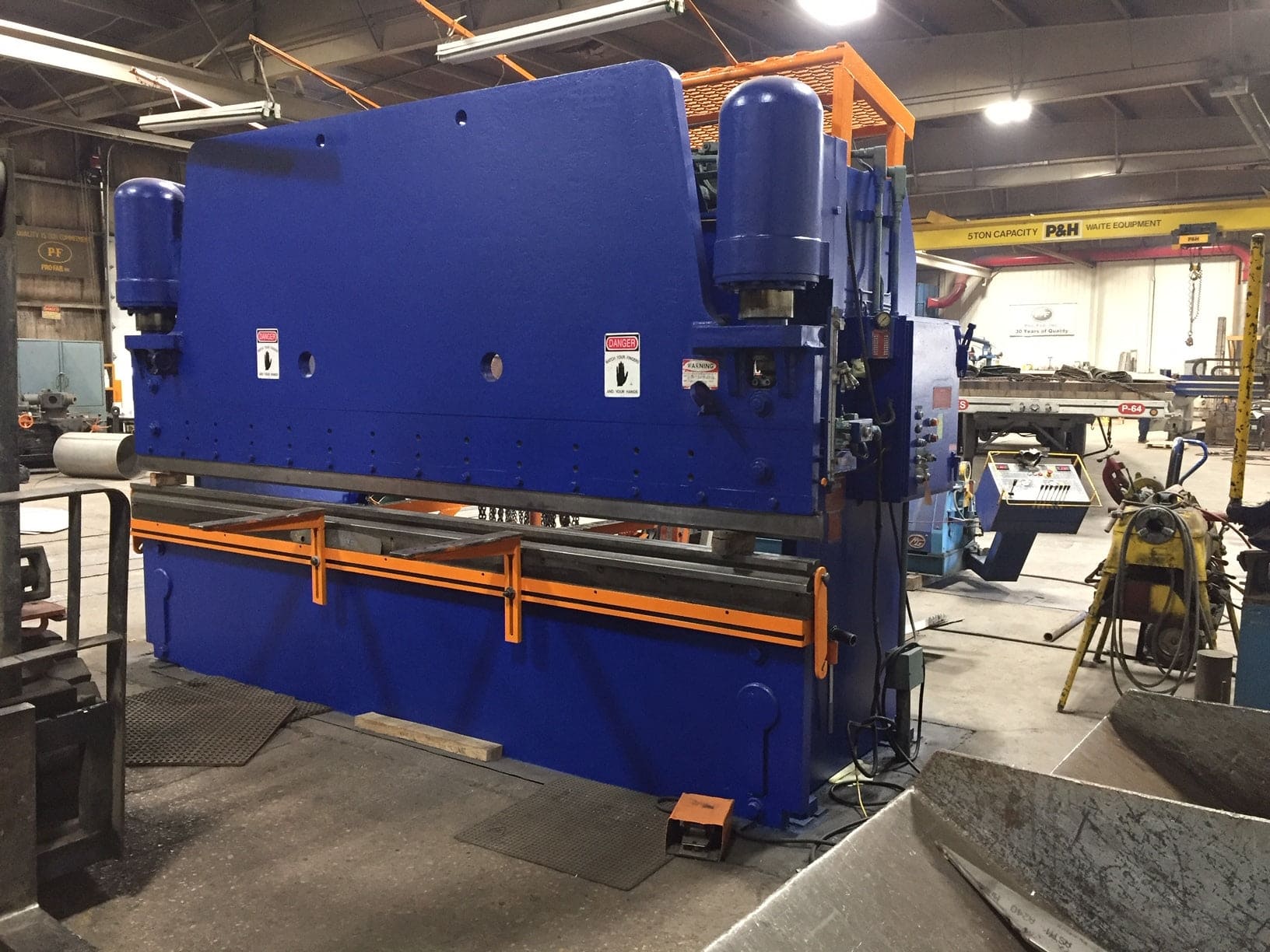 225 Ton x 14' Pacific Press Brake K225-14, 1971
